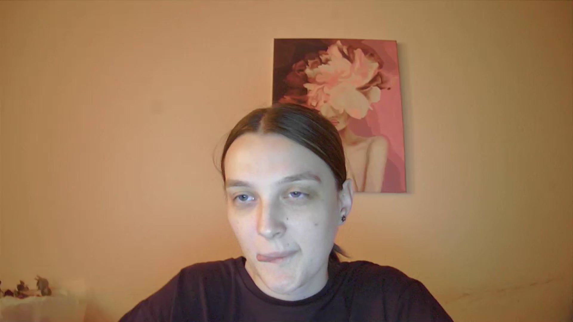Gallery image thumbnail from Vl_Roze's myfreecams stream on, 09/05/2023, 18:24 image 17 of 20