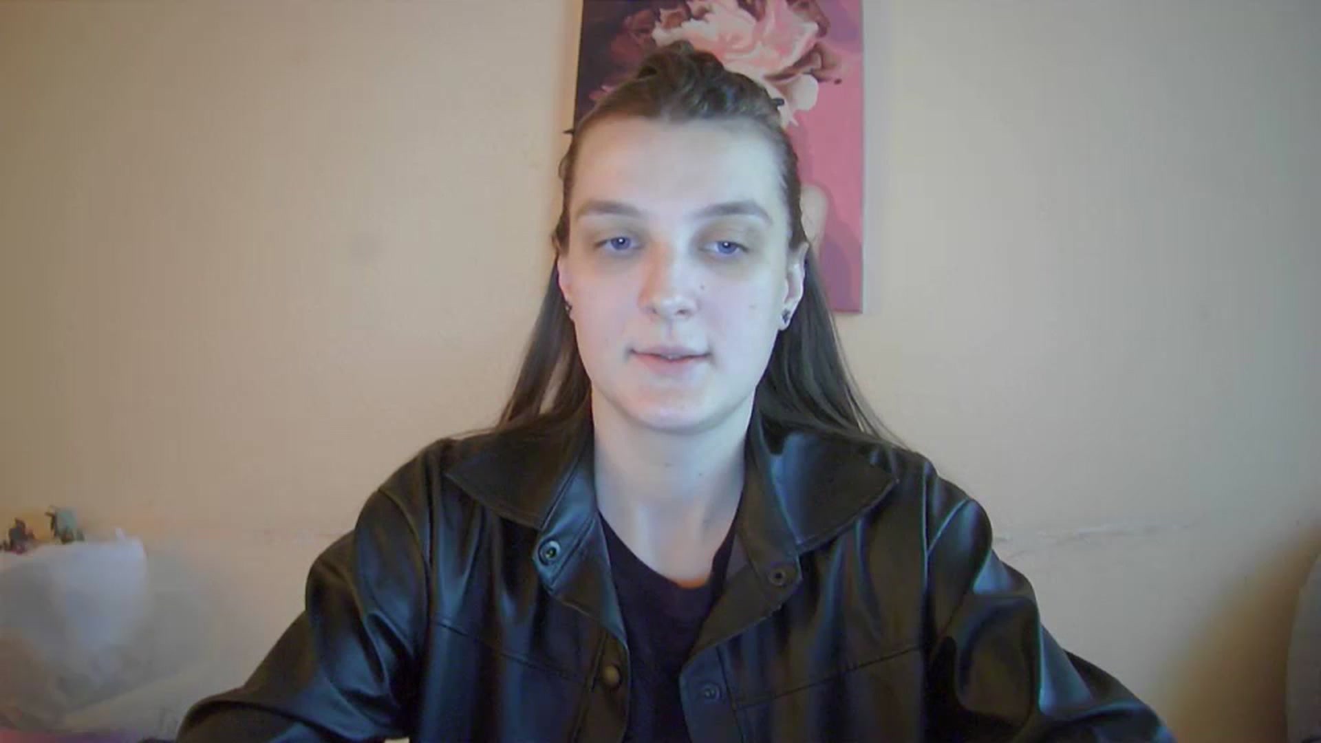 Gallery image thumbnail from Vl_Roze's myfreecams stream on, 09/19/2023, 16:24 image 6 of 20