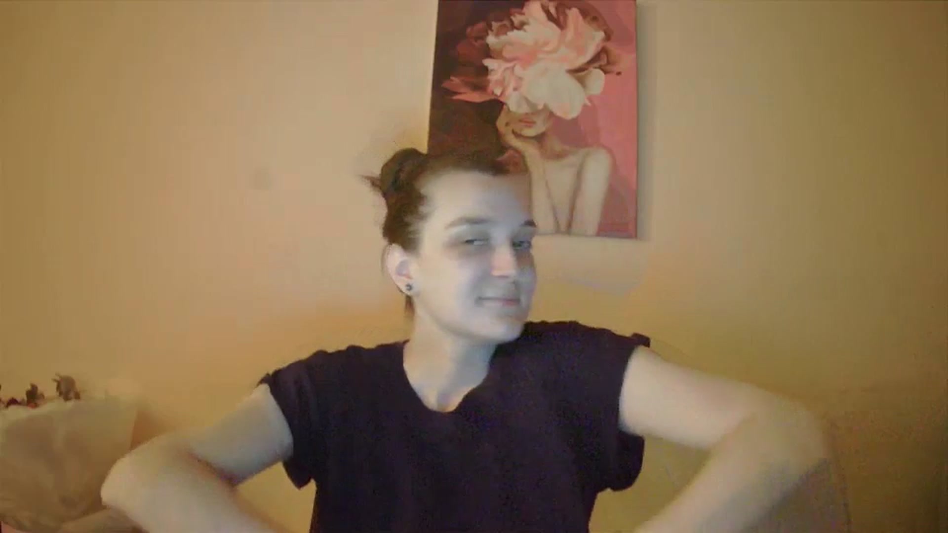 Gallery image thumbnail from Vl_Roze's myfreecams stream on, 09/19/2023, 17:45 image 11 of 20