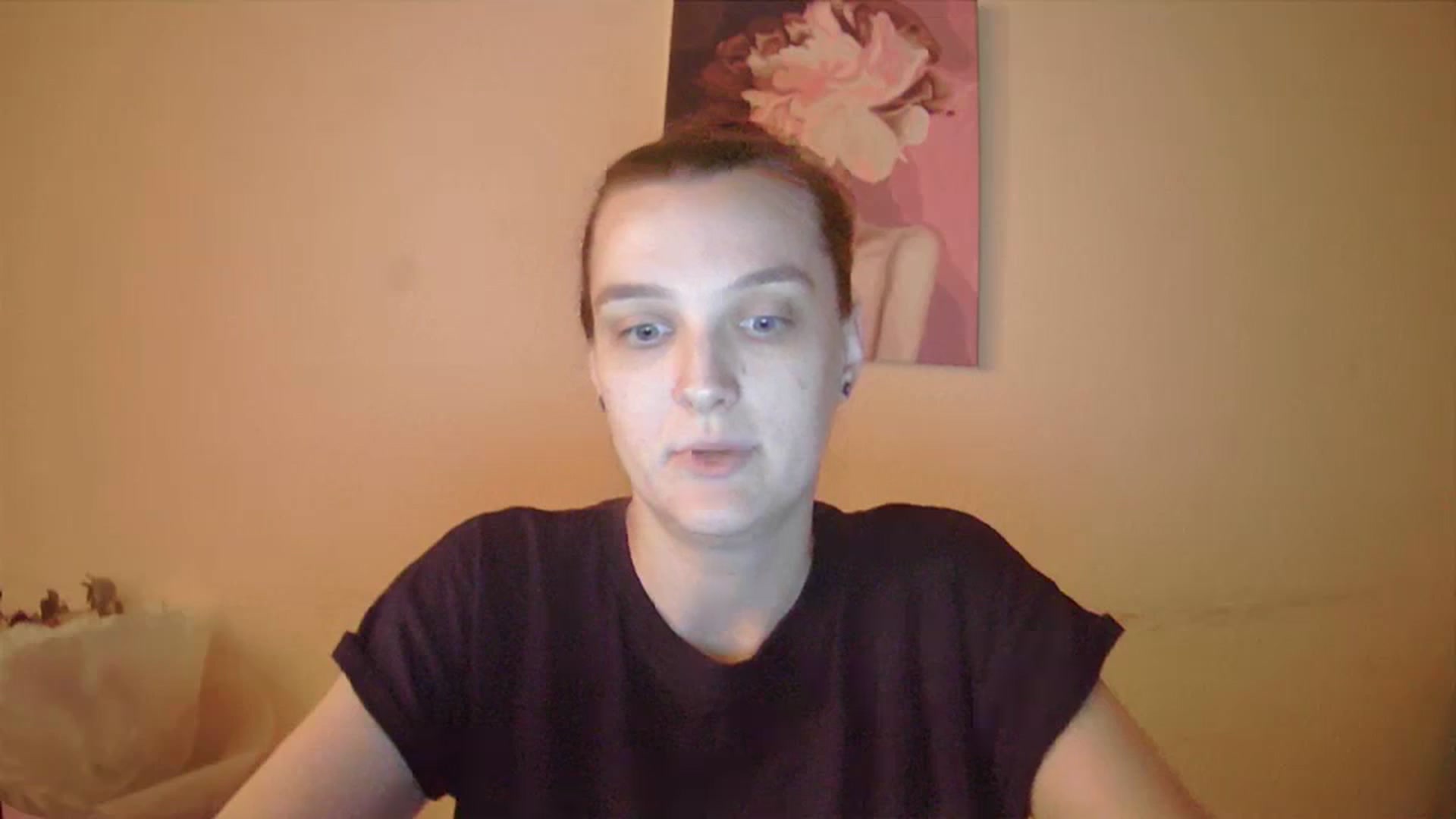 Gallery image thumbnail from Vl_Roze's myfreecams stream on, 09/19/2023, 17:45 image 9 of 20