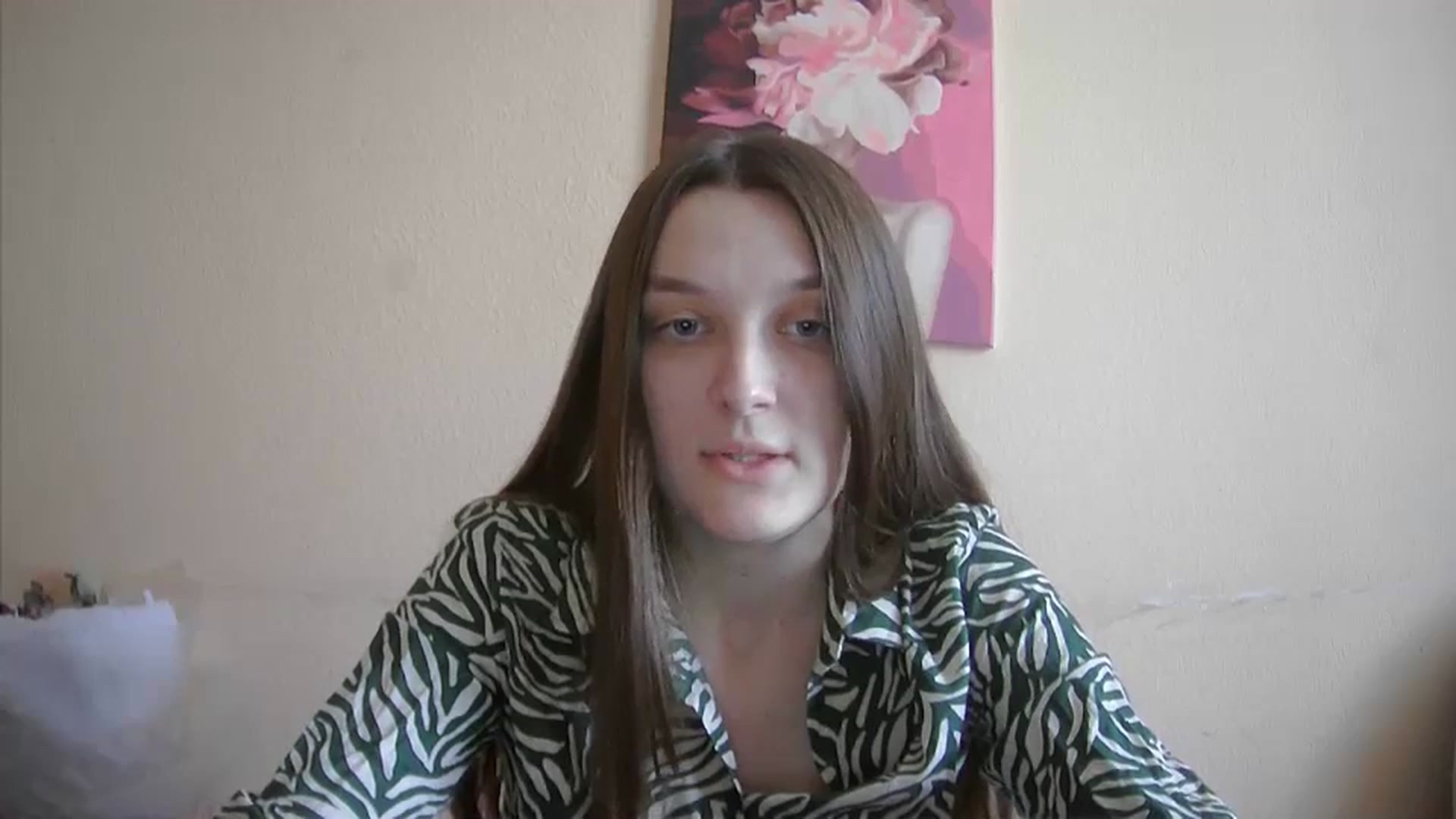 Gallery image thumbnail from Vl_Roze's myfreecams stream on, 09/24/2023, 10:11 image 15 of 20