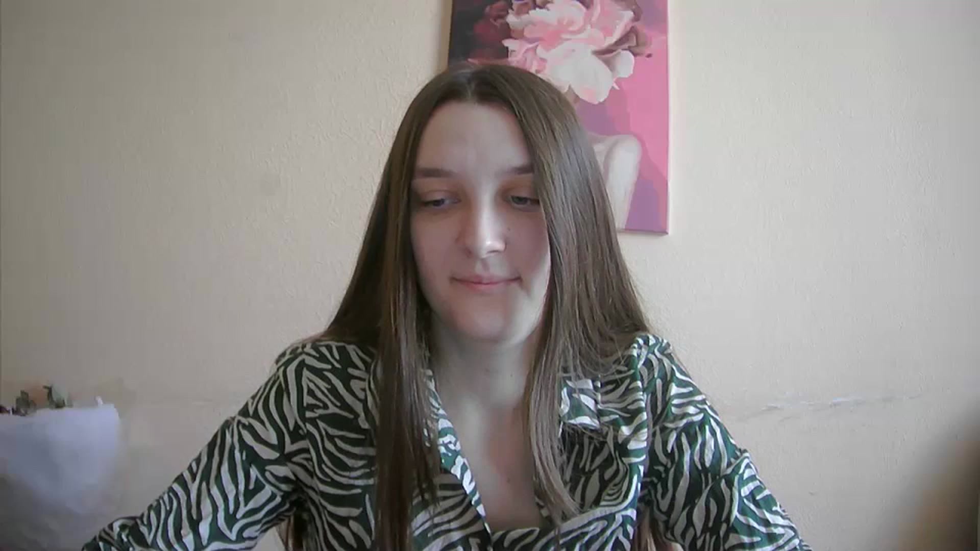 Gallery image thumbnail from Vl_Roze's myfreecams stream on, 09/24/2023, 10:11 image 5 of 20