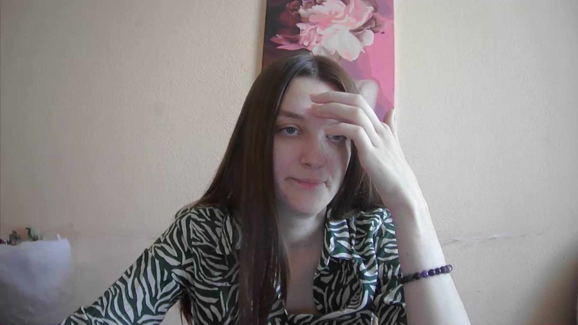 Gallery image thumbnail from Vl_Roze's myfreecams stream on, 09/24/2023, 10:11 image 12 of 20