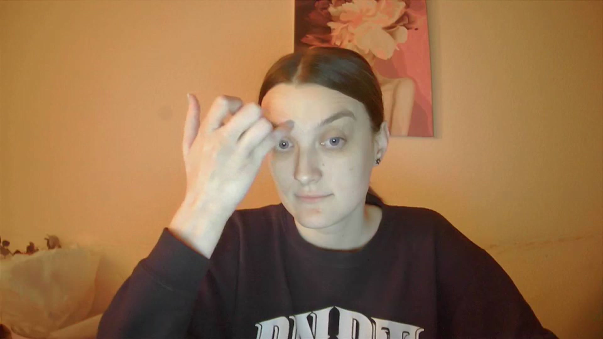 Gallery image thumbnail from Vl_Roze's myfreecams stream on, 10/10/2023, 18:01 image 19 of 20