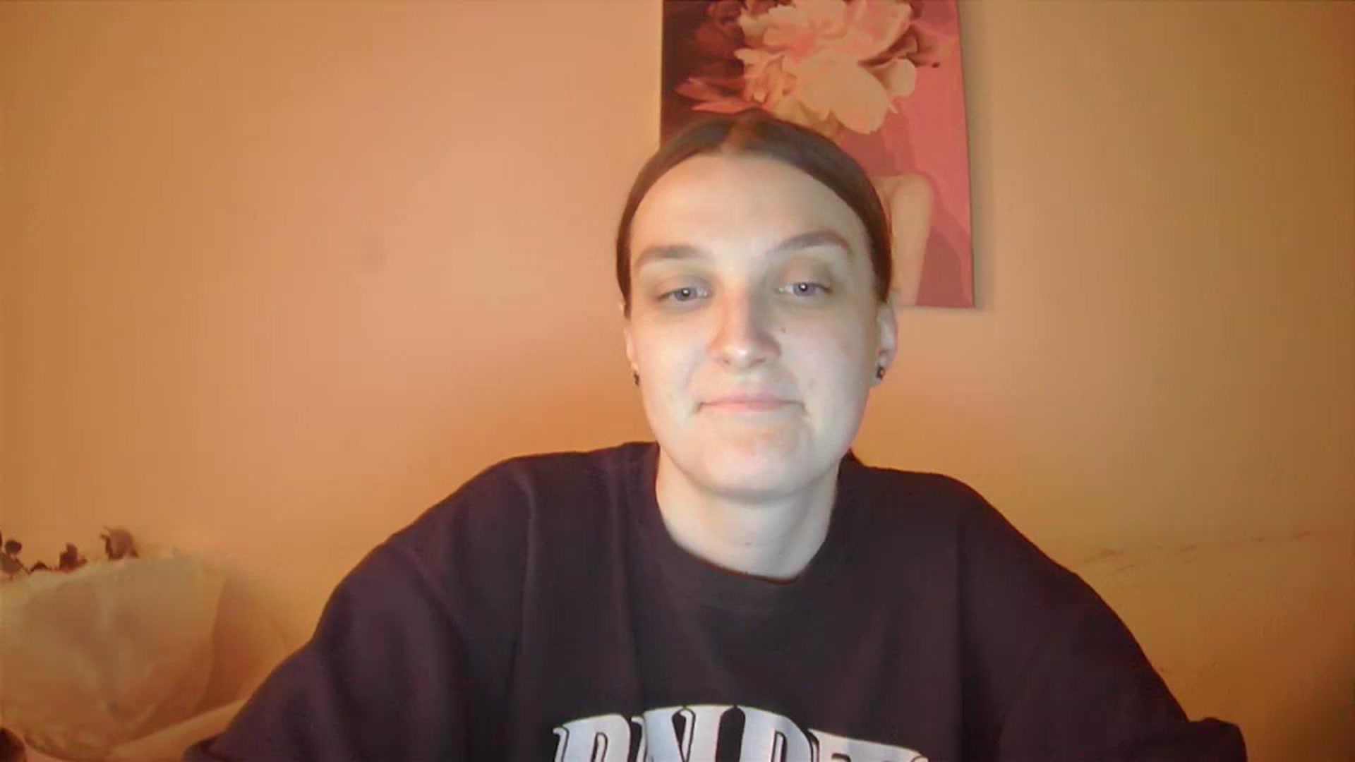 Gallery image thumbnail from Vl_Roze's myfreecams stream on, 10/10/2023, 18:01 image 11 of 20