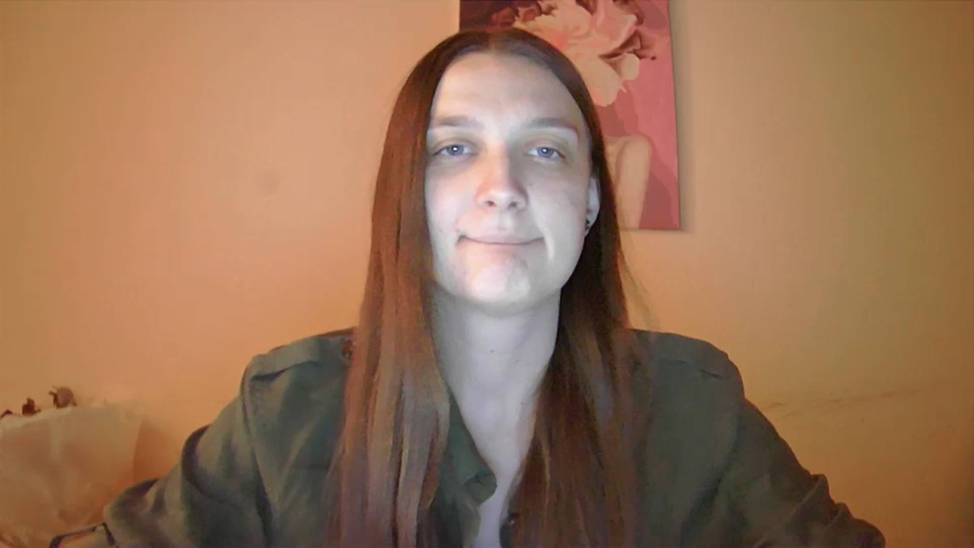 Gallery image thumbnail from Vl_Roze's myfreecams stream on, 10/24/2023, 18:43 image 1 of 20