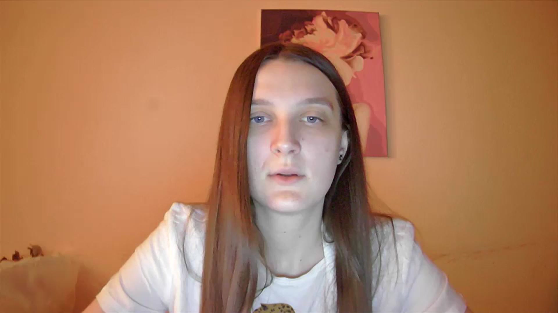 Gallery image thumbnail from Vl_Roze's myfreecams stream on, 11/04/2023, 19:27 image 20 of 20