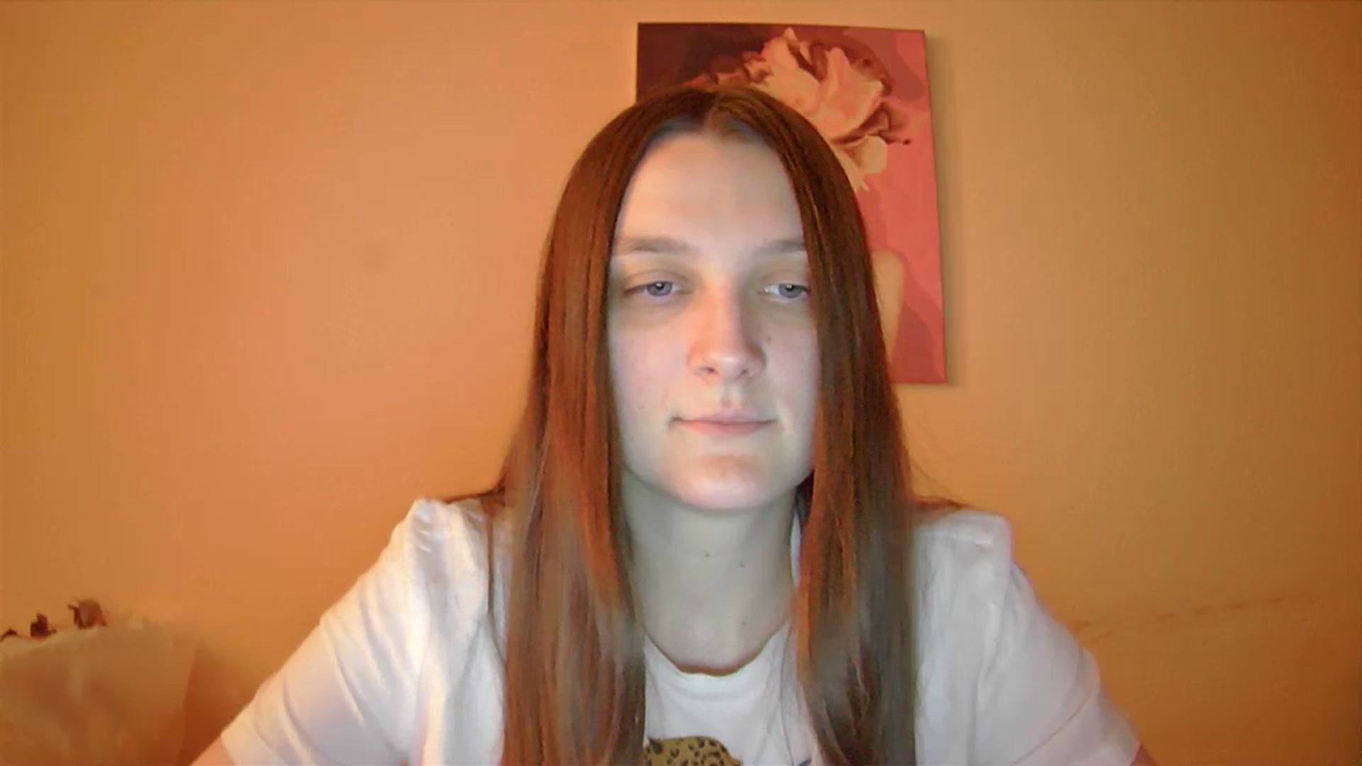 Gallery image thumbnail from Vl_Roze's myfreecams stream on, 11/04/2023, 19:27 image 3 of 20