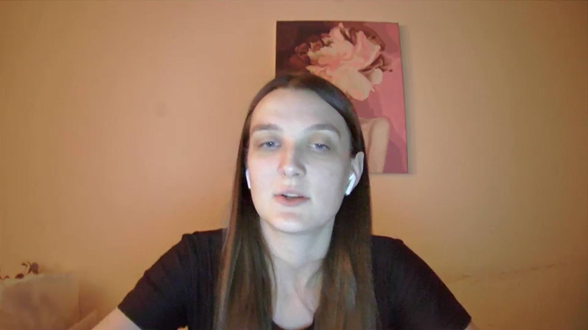 Gallery image thumbnail from Vl_Roze's myfreecams stream on, 12/19/2023, 20:03 image 16 of 20
