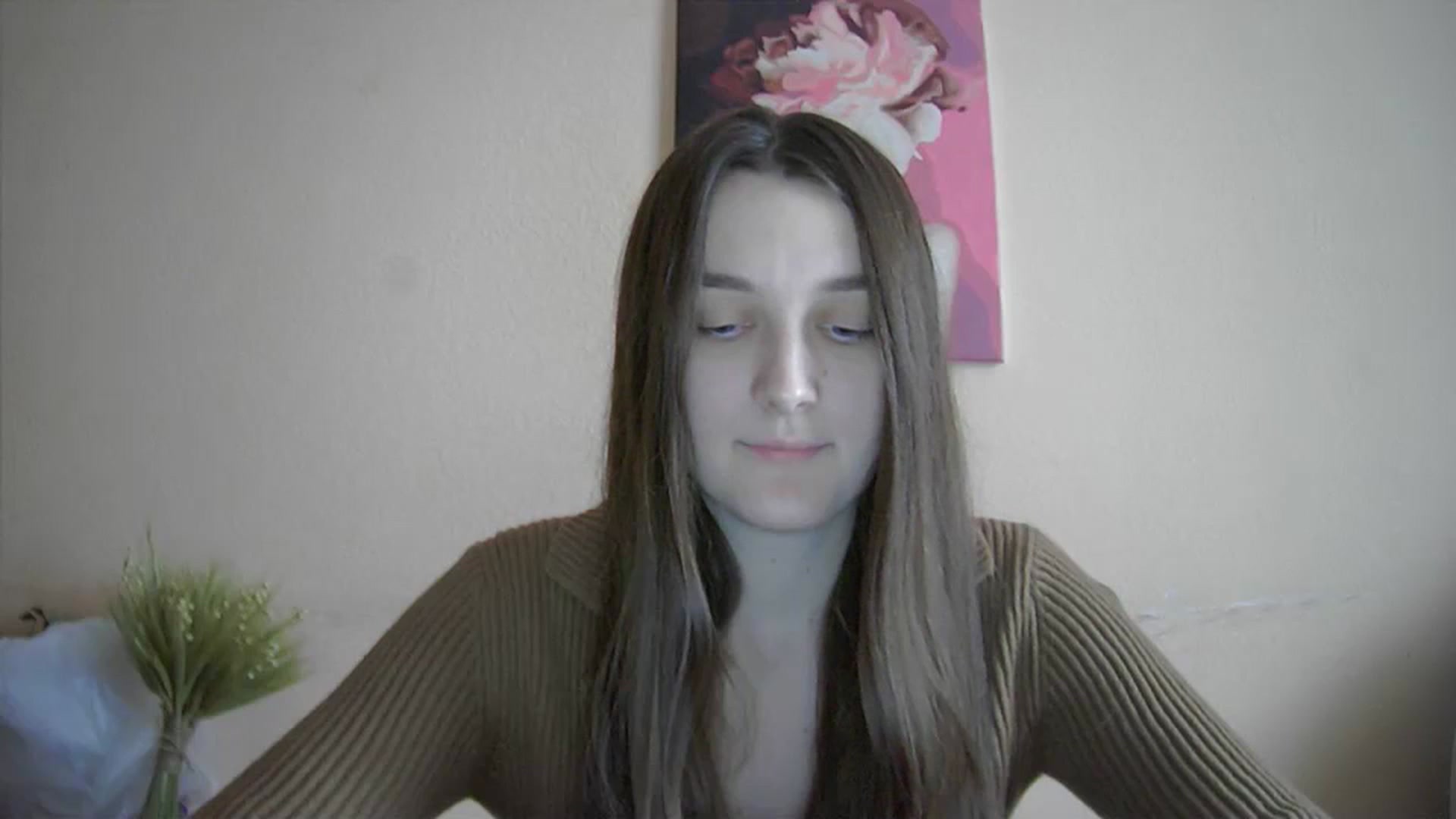 Gallery image thumbnail from Vl_Roze's myfreecams stream on, 12/24/2023, 12:56 image 6 of 20