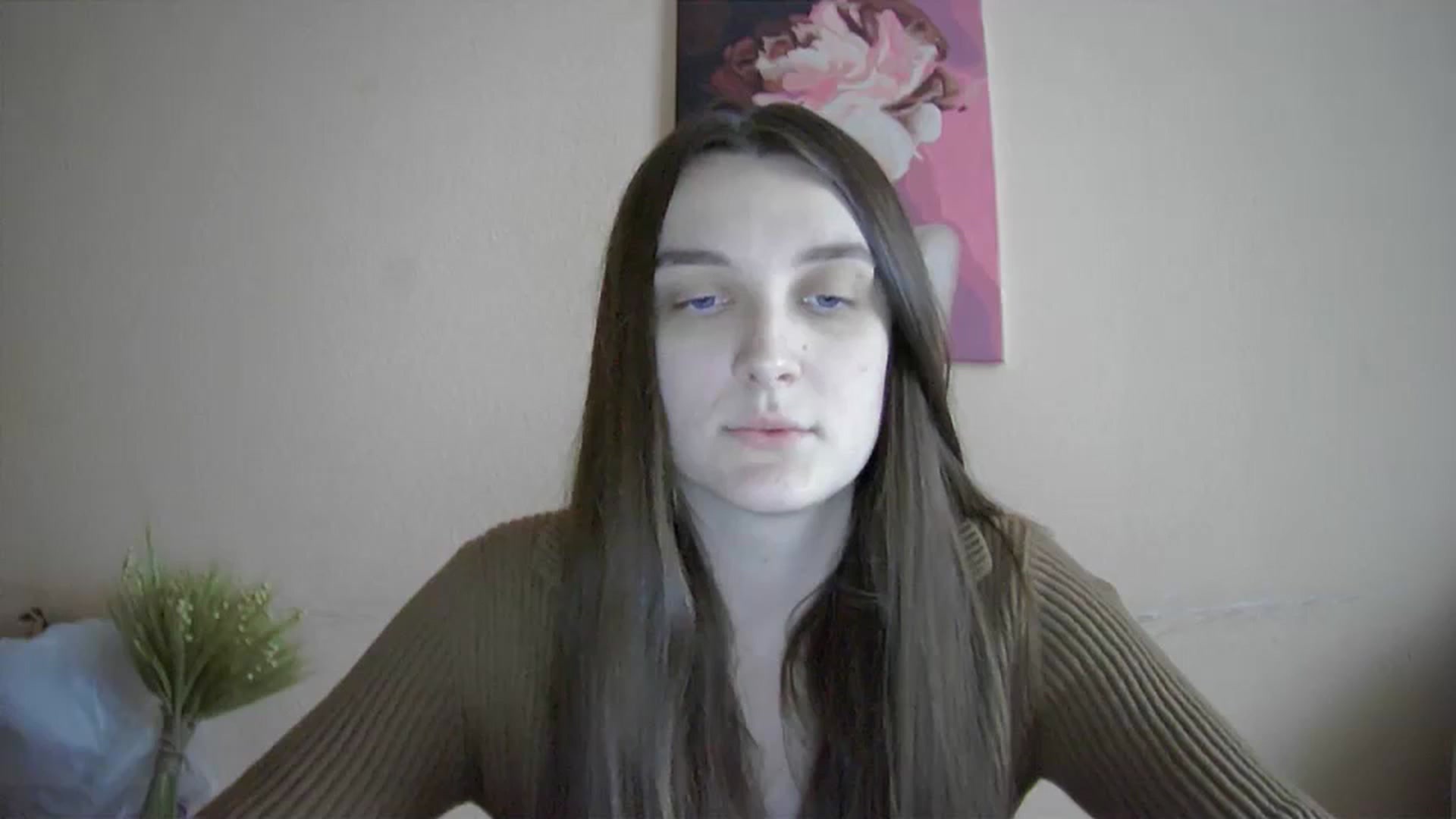 Gallery image thumbnail from Vl_Roze's myfreecams stream on, 12/24/2023, 12:56 image 17 of 20
