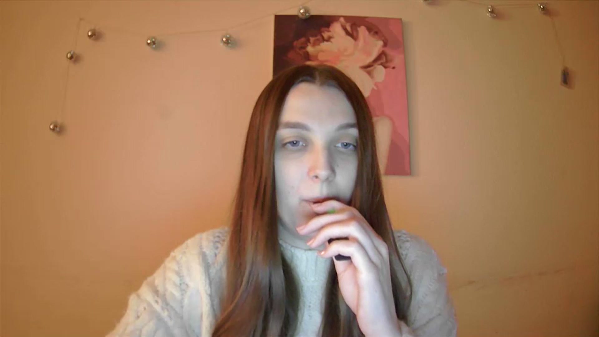 Gallery image thumbnail from Vl_Roze's myfreecams stream on, 01/23/2024, 16:32 image 8 of 20