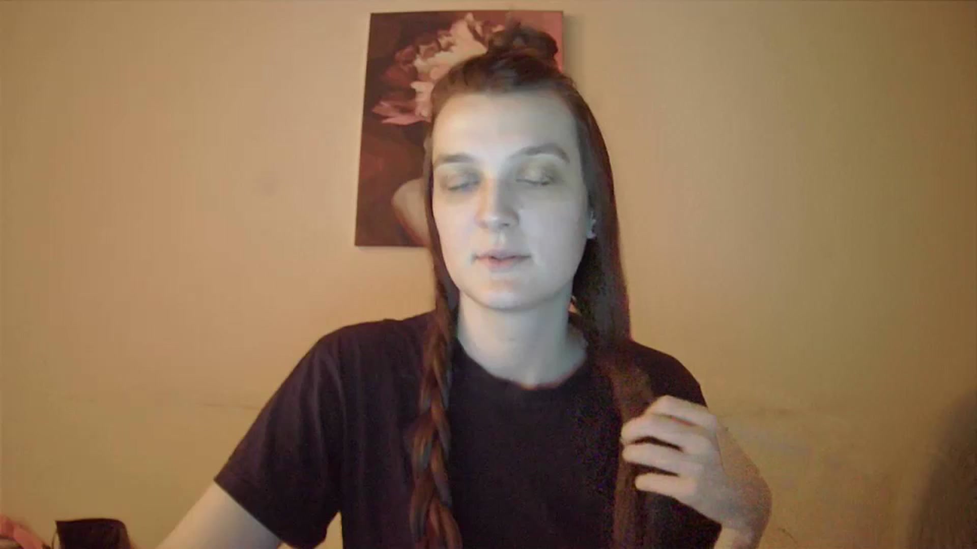 Gallery image thumbnail from Vlad_A's myfreecams stream on, 03/15/2025, 17:08 image 4 of 20