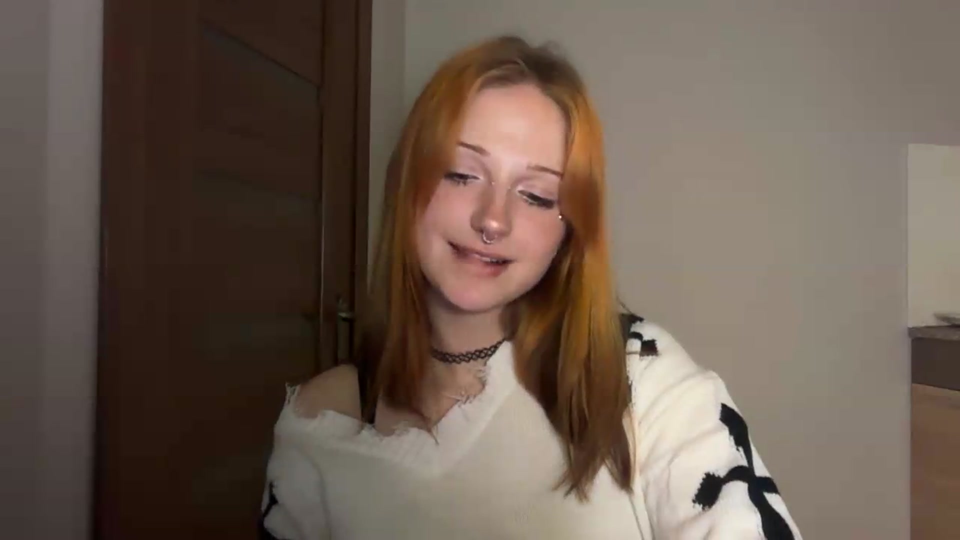 Gallery image thumbnail from VladaMoon's myfreecams stream on, 04/29/2026, 21:32 image 7 of 20