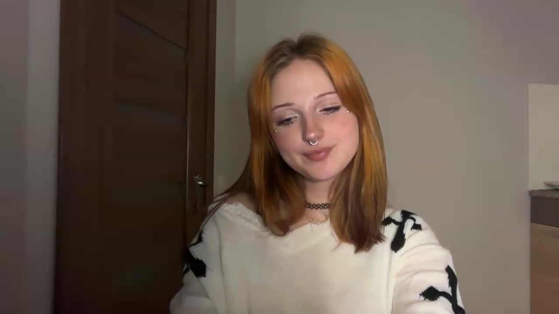 Gallery image thumbnail from VladaMoon's myfreecams stream on, 04/29/2026, 21:32 image 9 of 20