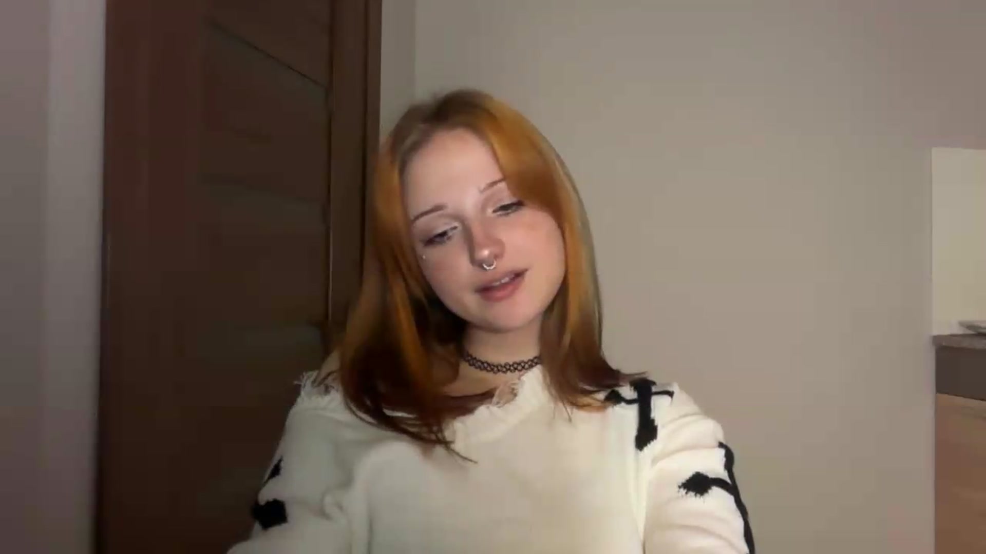 Gallery image thumbnail from VladaMoon's myfreecams stream on, 04/29/2026, 21:32 image 6 of 20