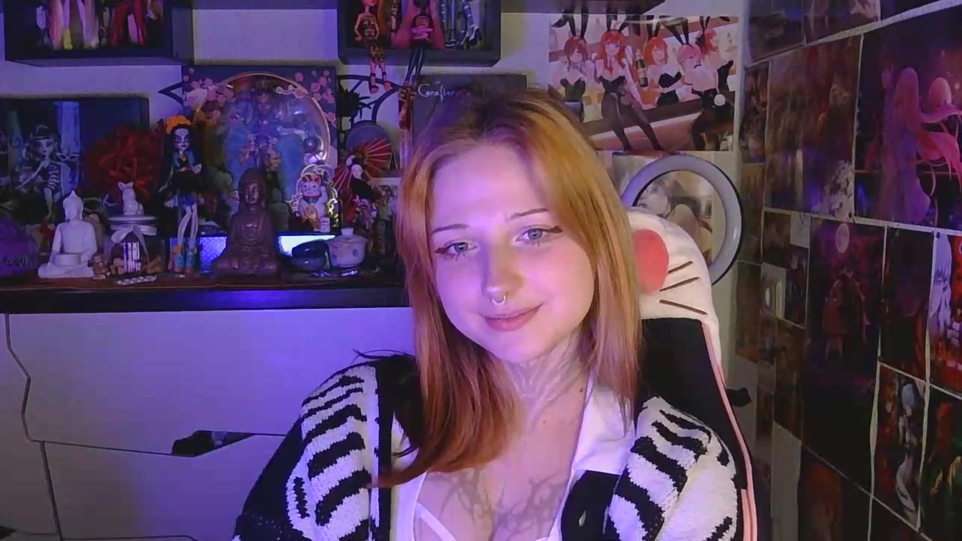 Gallery image thumbnail from VladaMoon's myfreecams stream on, 05/03/2026, 21:17 image 14 of 20