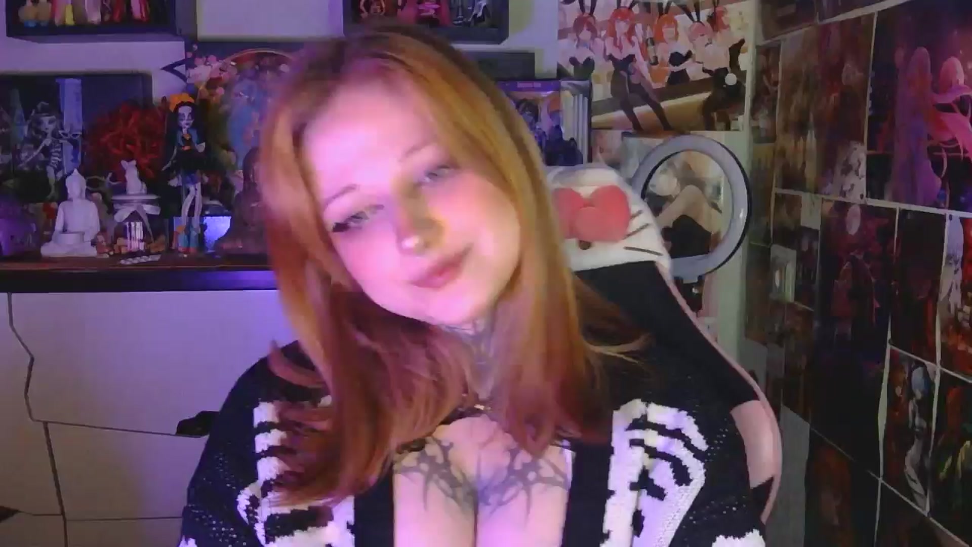 Gallery image thumbnail from VladaMoon's myfreecams stream on, 05/04/2026, 20:29 image 1 of 20