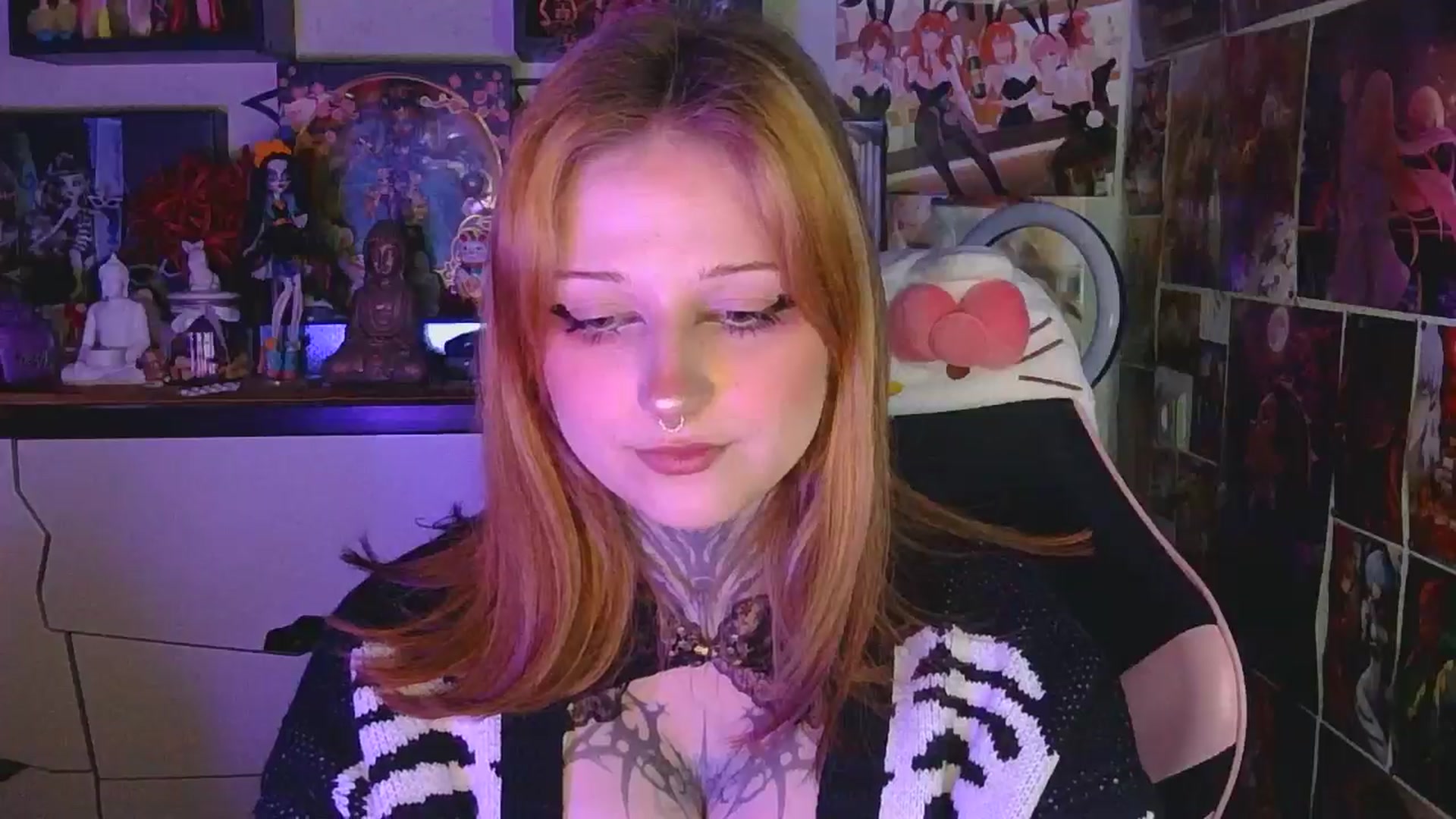 Gallery image thumbnail from VladaMoon's myfreecams stream on, 05/04/2026, 20:29 image 9 of 20
