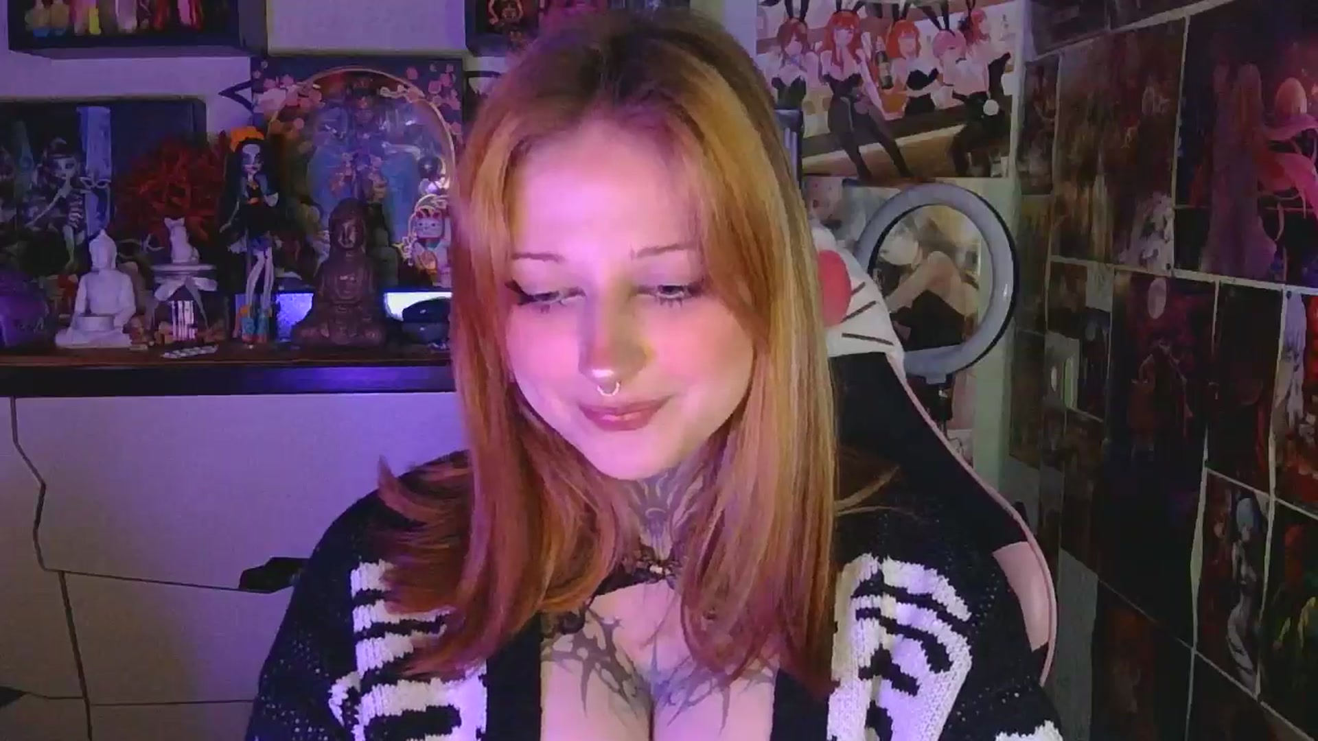 Gallery image thumbnail from VladaMoon's myfreecams stream on, 05/04/2026, 20:29 image 2 of 20