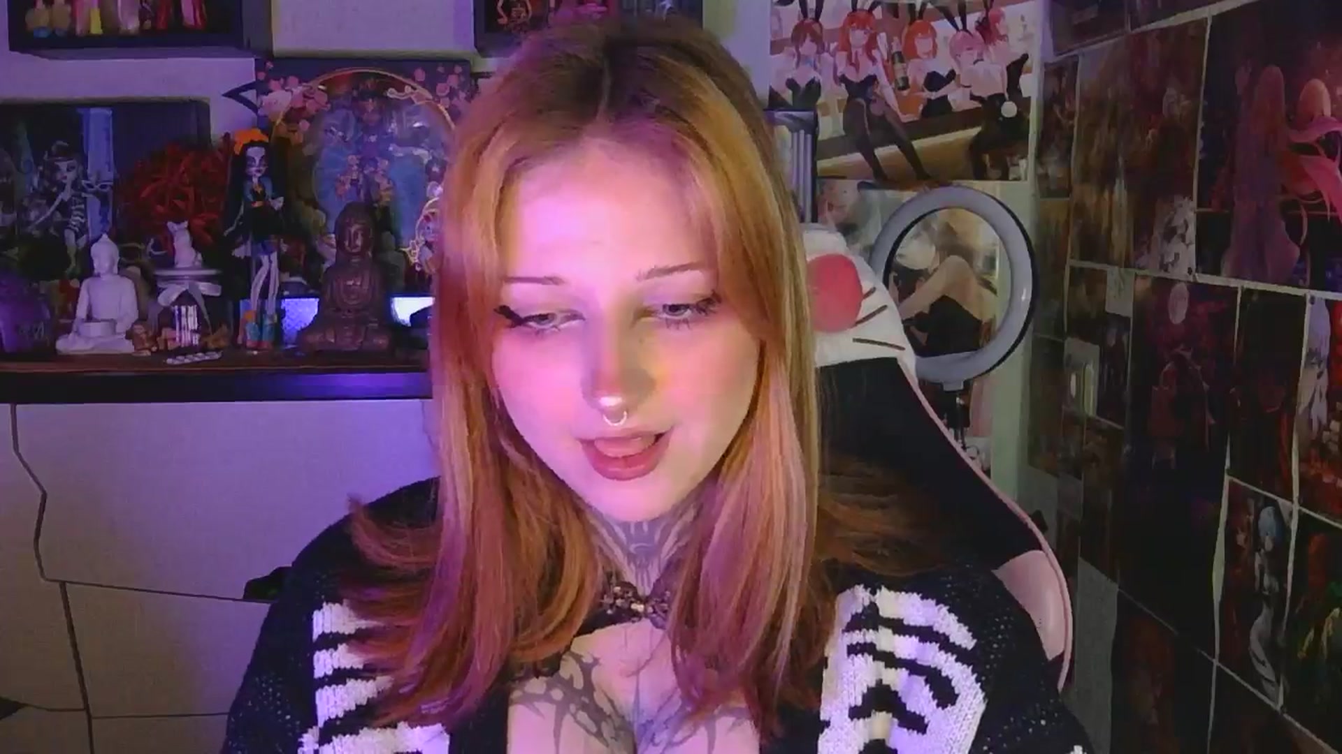 Gallery image thumbnail from VladaMoon's myfreecams stream on, 05/04/2026, 20:29 image 5 of 20