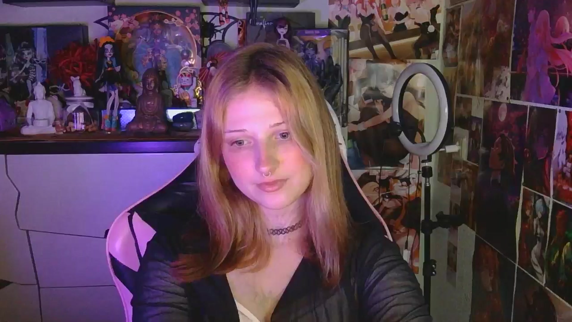 Gallery image thumbnail from VladaMoon's myfreecams stream on, 05/10/2026, 22:10 image 14 of 20