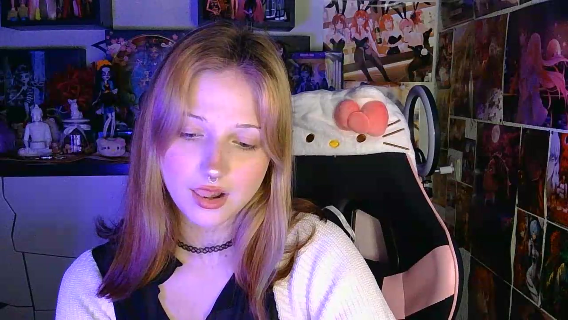 Gallery image thumbnail from VladaMoon's myfreecams stream on, 05/11/2026, 21:40 image 9 of 20