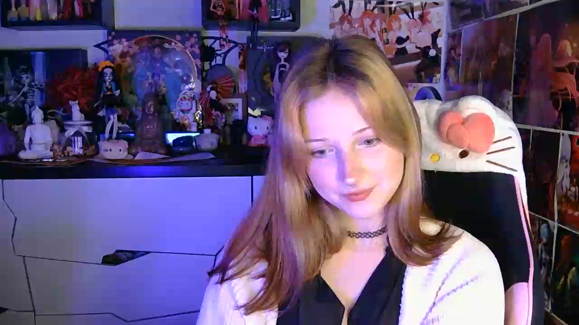 Gallery image thumbnail from VladaMoon's myfreecams stream on, 05/11/2026, 21:40 image 1 of 20