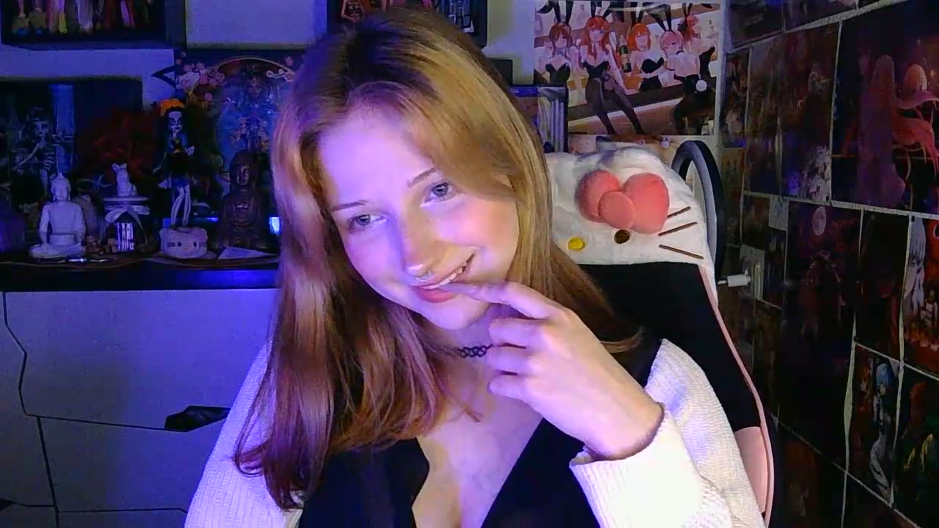 Gallery image thumbnail from VladaMoon's myfreecams stream on, 05/11/2026, 21:40 image 18 of 20