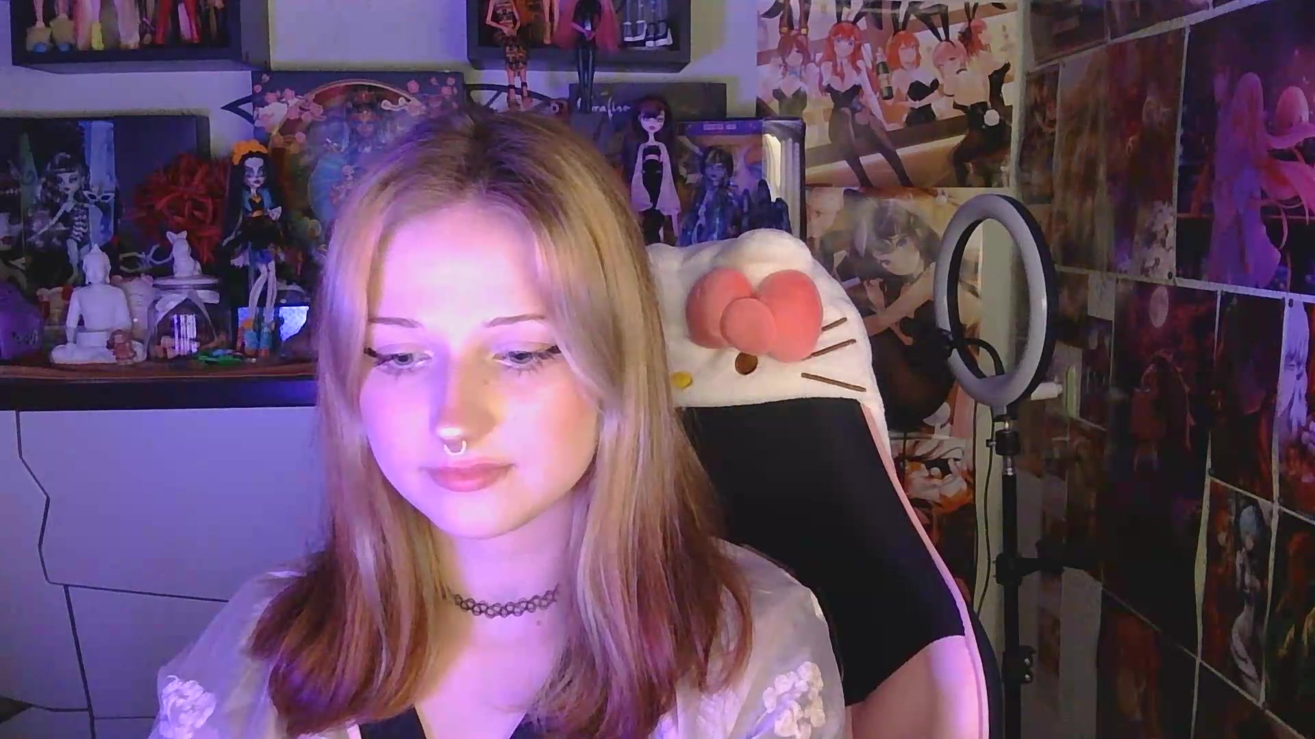Gallery image thumbnail from VladaMoon's myfreecams stream on, 05/14/2026, 22:45 image 15 of 20