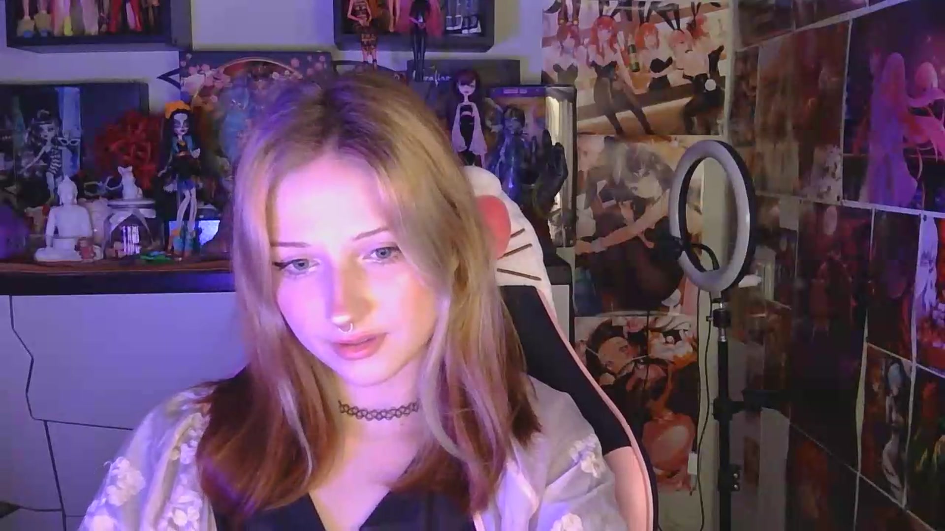 Gallery image thumbnail from VladaMoon's myfreecams stream on, 05/14/2026, 22:45 image 9 of 20