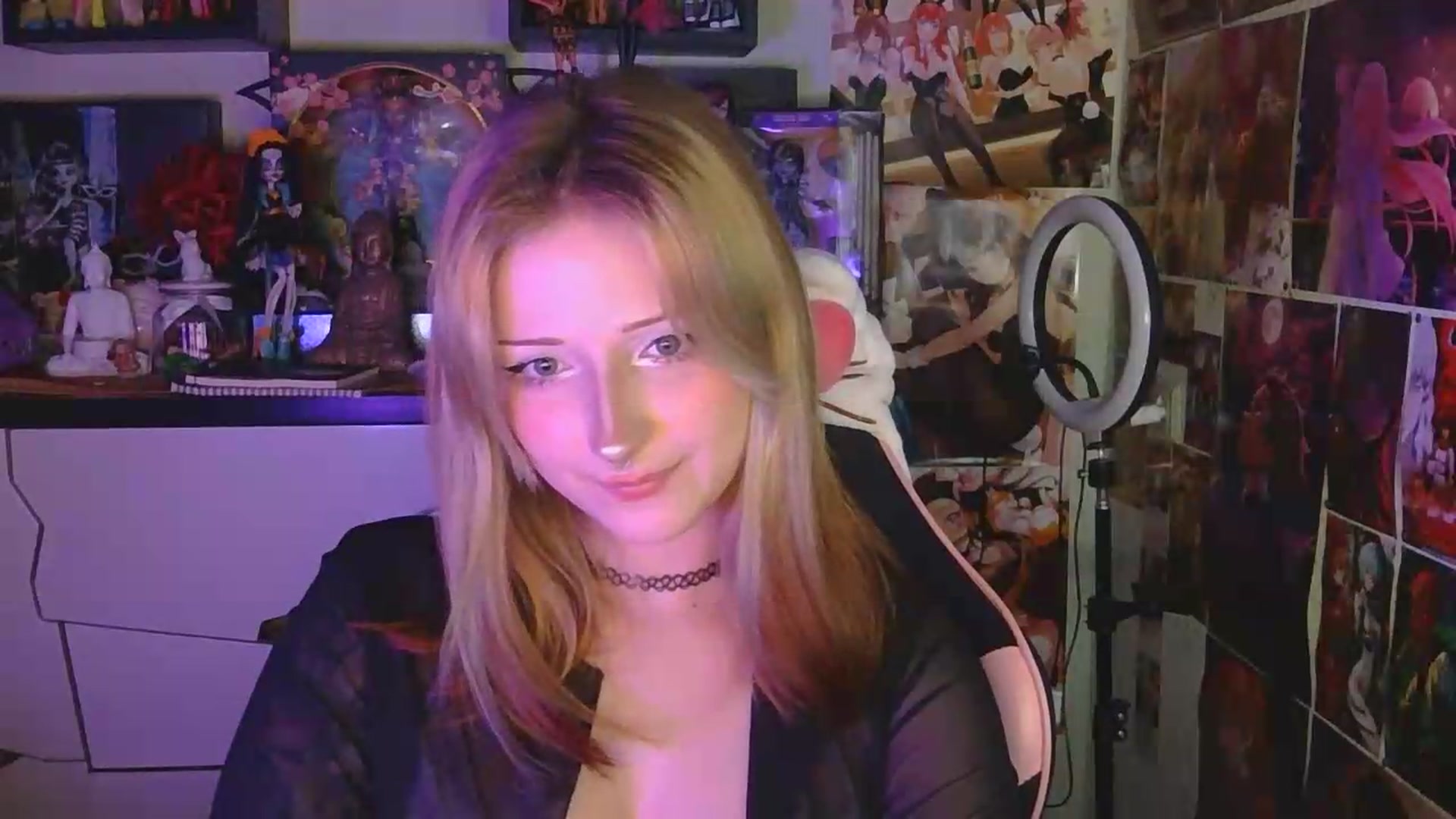 Gallery image thumbnail from VladaMoon's myfreecams stream on, 05/17/2026, 22:04 image 9 of 20