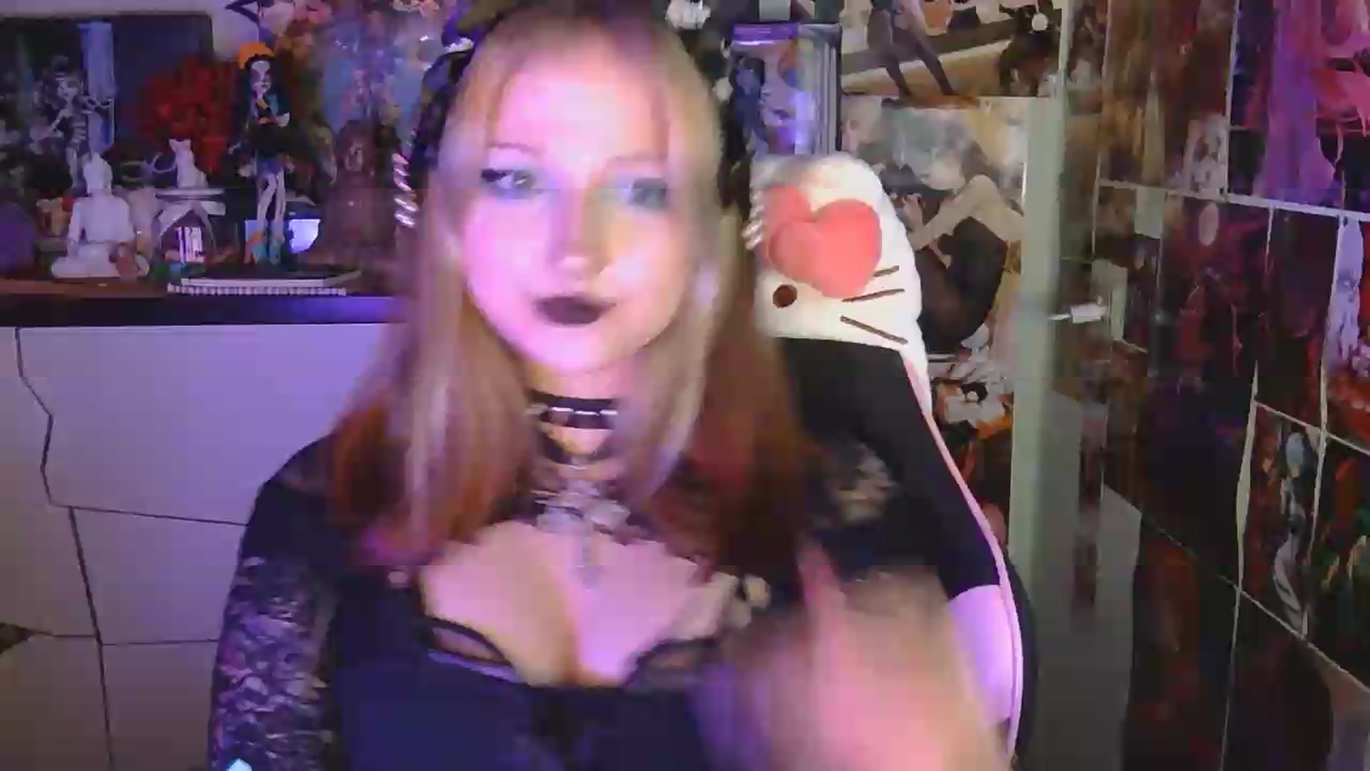 Gallery image thumbnail from VladaMoon's myfreecams stream on, 05/20/2026, 21:49 image 14 of 20