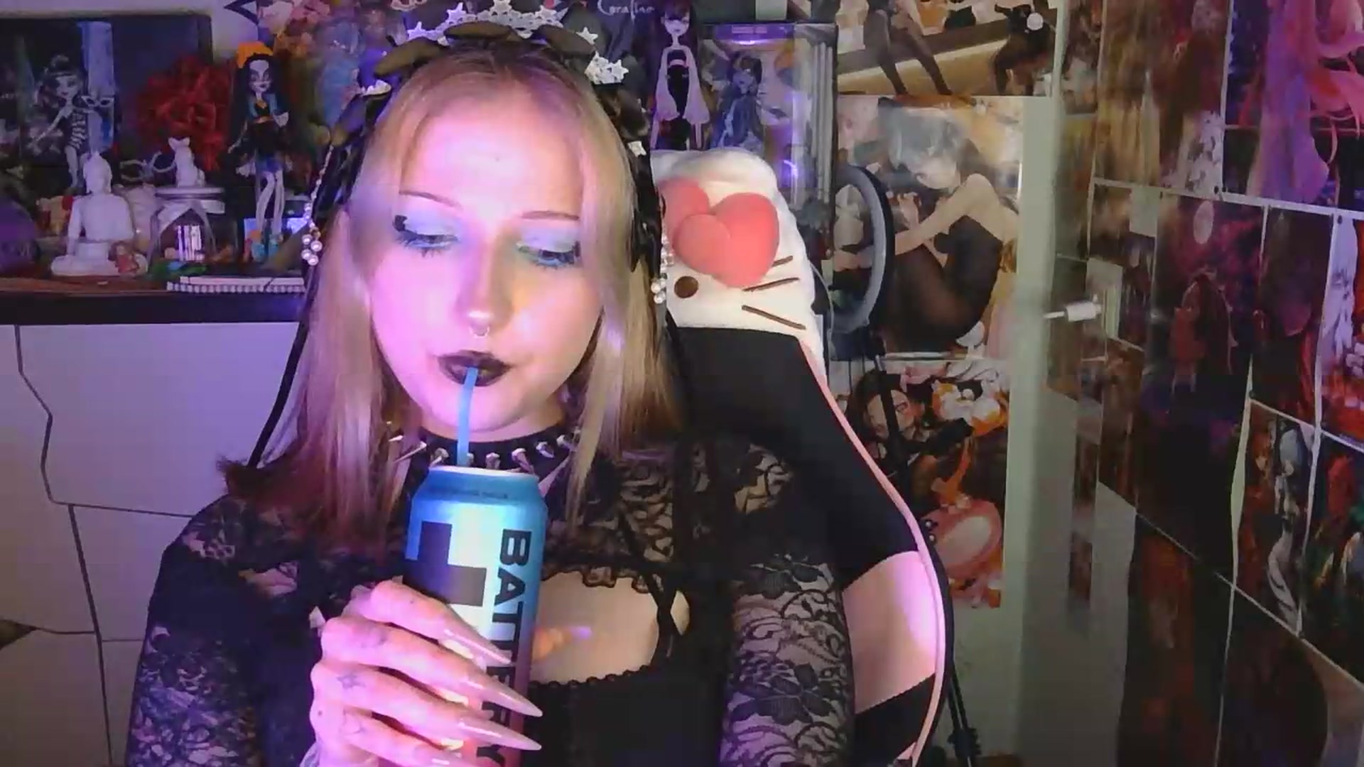 Gallery image thumbnail from VladaMoon's myfreecams stream on, 05/20/2026, 21:49 image 15 of 20
