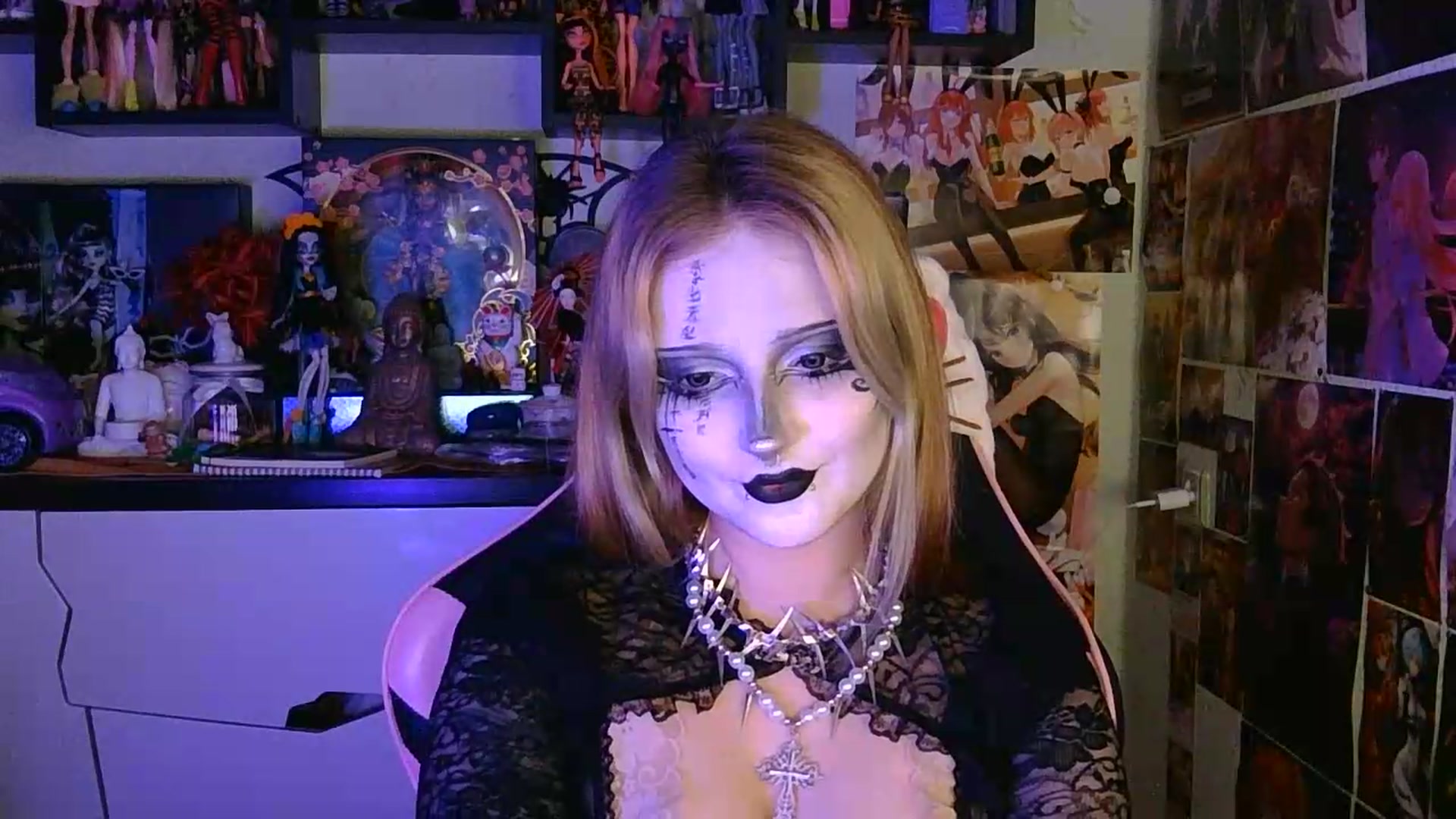 Gallery image thumbnail from VladaMoon's myfreecams stream on, 05/24/2026, 24:02 image 8 of 20