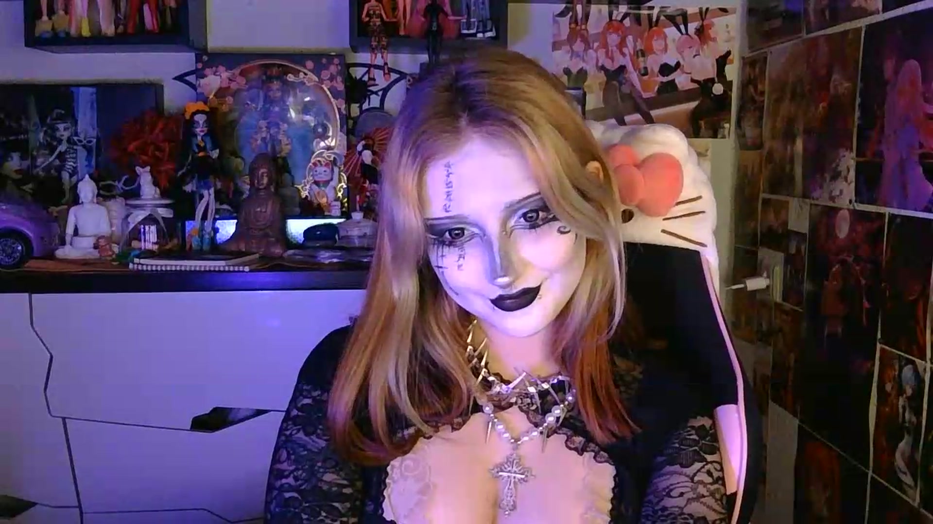 Gallery image thumbnail from VladaMoon's myfreecams stream on, 05/24/2026, 24:02 image 13 of 20