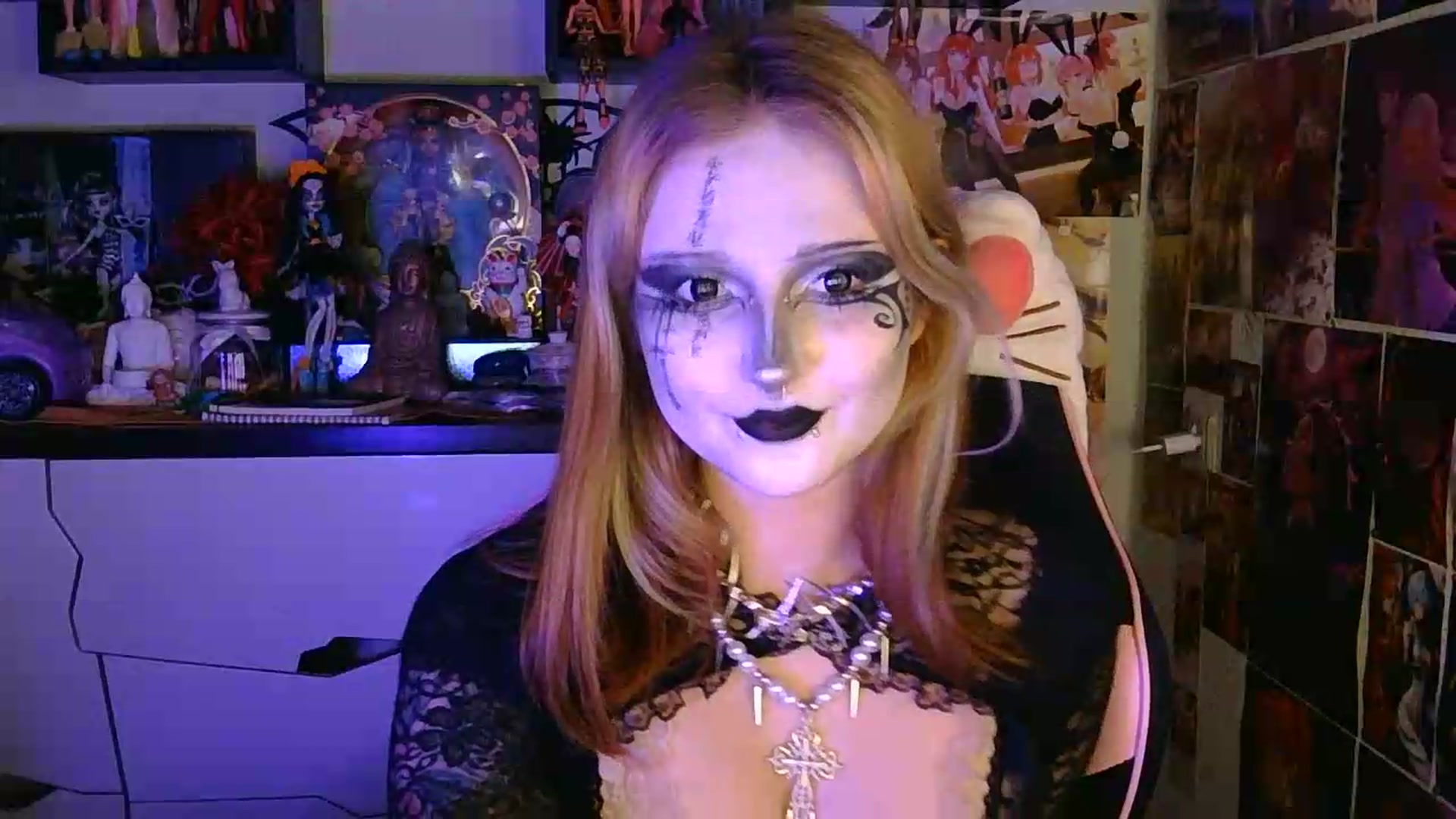 Gallery image thumbnail from VladaMoon's myfreecams stream on, 05/24/2026, 24:02 image 12 of 20
