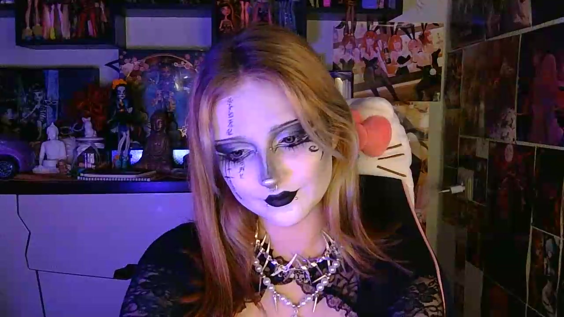 Gallery image thumbnail from VladaMoon's myfreecams stream on, 05/24/2026, 24:02 image 6 of 20