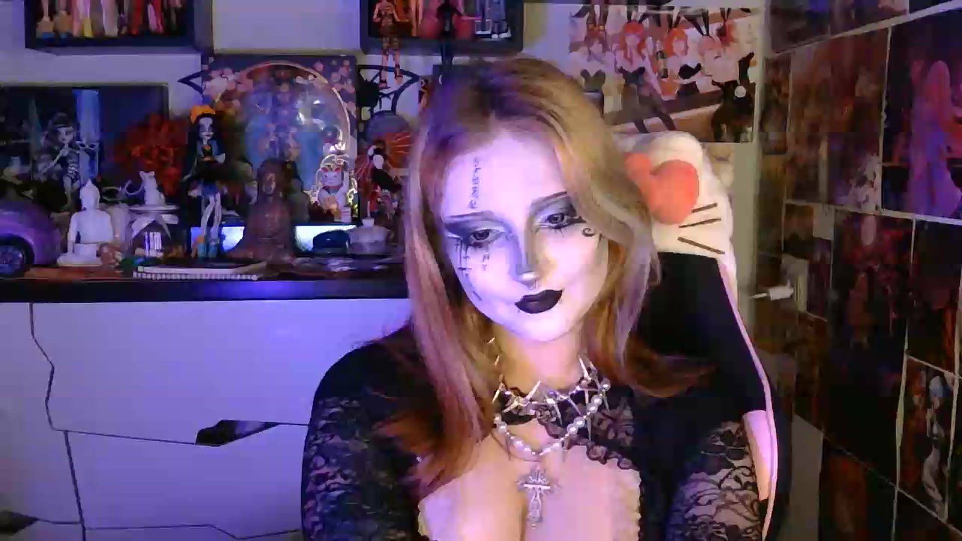 Gallery image thumbnail from VladaMoon's myfreecams stream on, 05/24/2026, 24:02 image 10 of 20