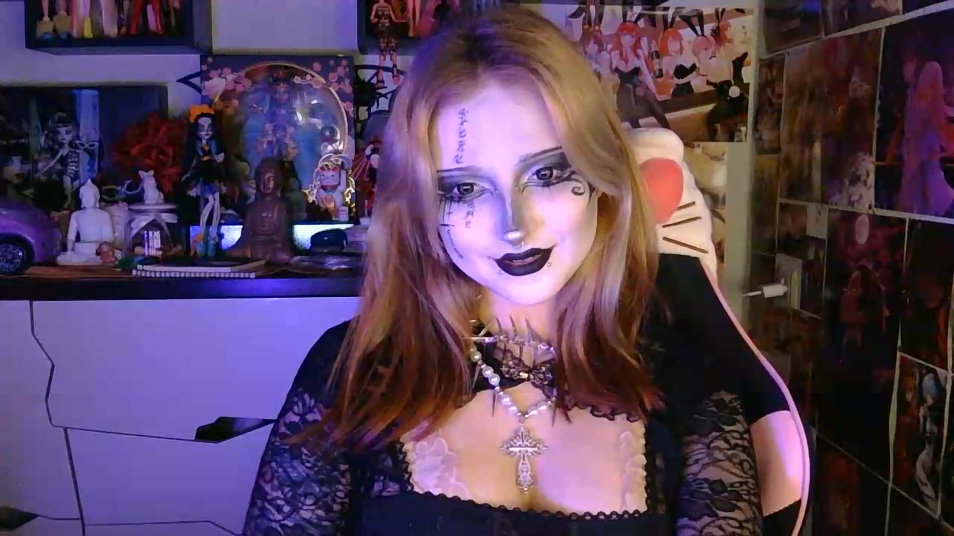 Gallery image thumbnail from VladaMoon's myfreecams stream on, 05/24/2026, 24:02 image 18 of 20