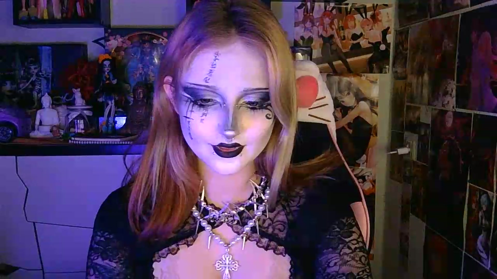 Gallery image thumbnail from VladaMoon's myfreecams stream on, 05/24/2026, 24:02 image 14 of 20
