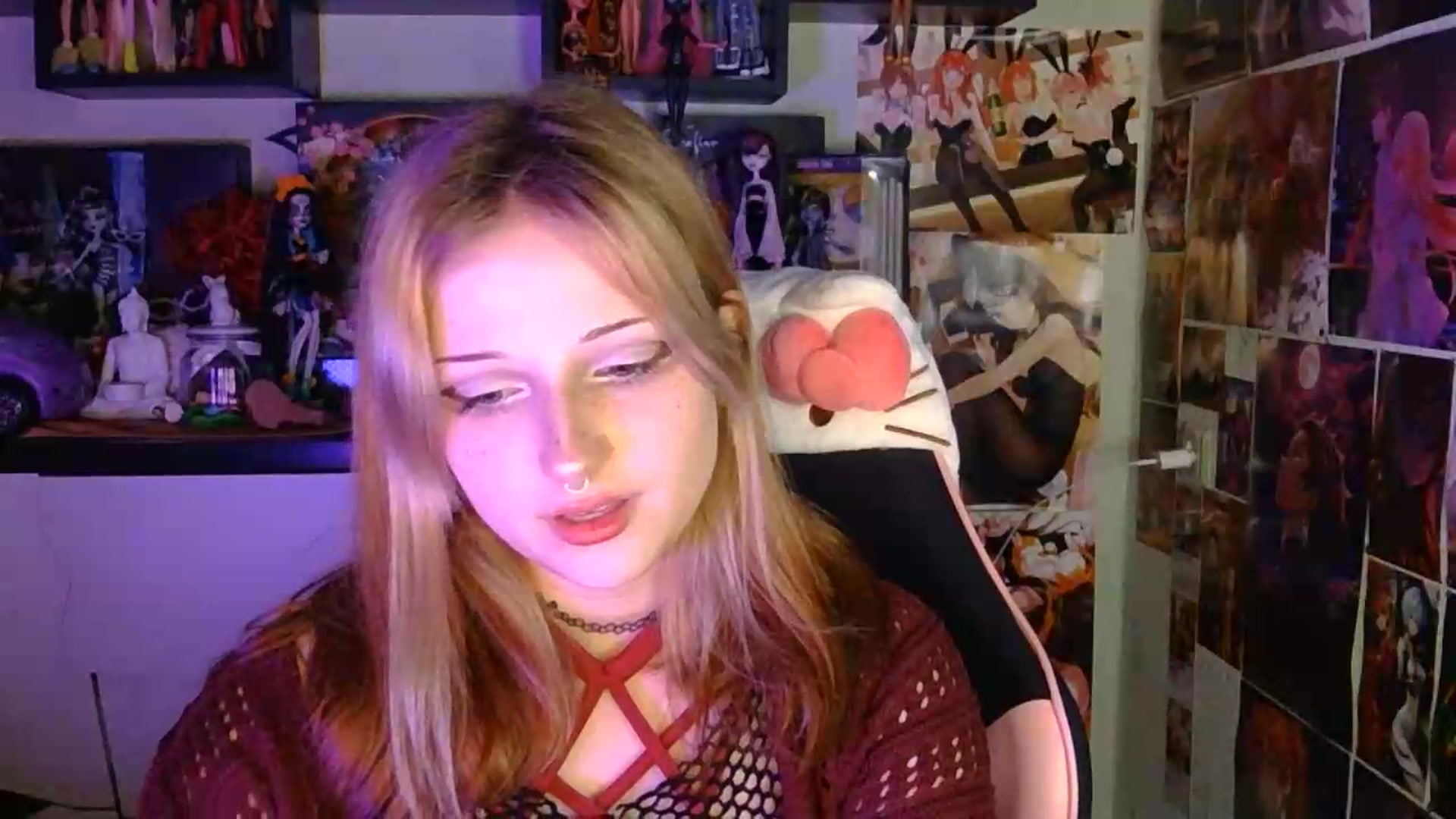 Gallery image thumbnail from VladaMoon's myfreecams stream on, 05/30/2026, 21:31 image 3 of 20