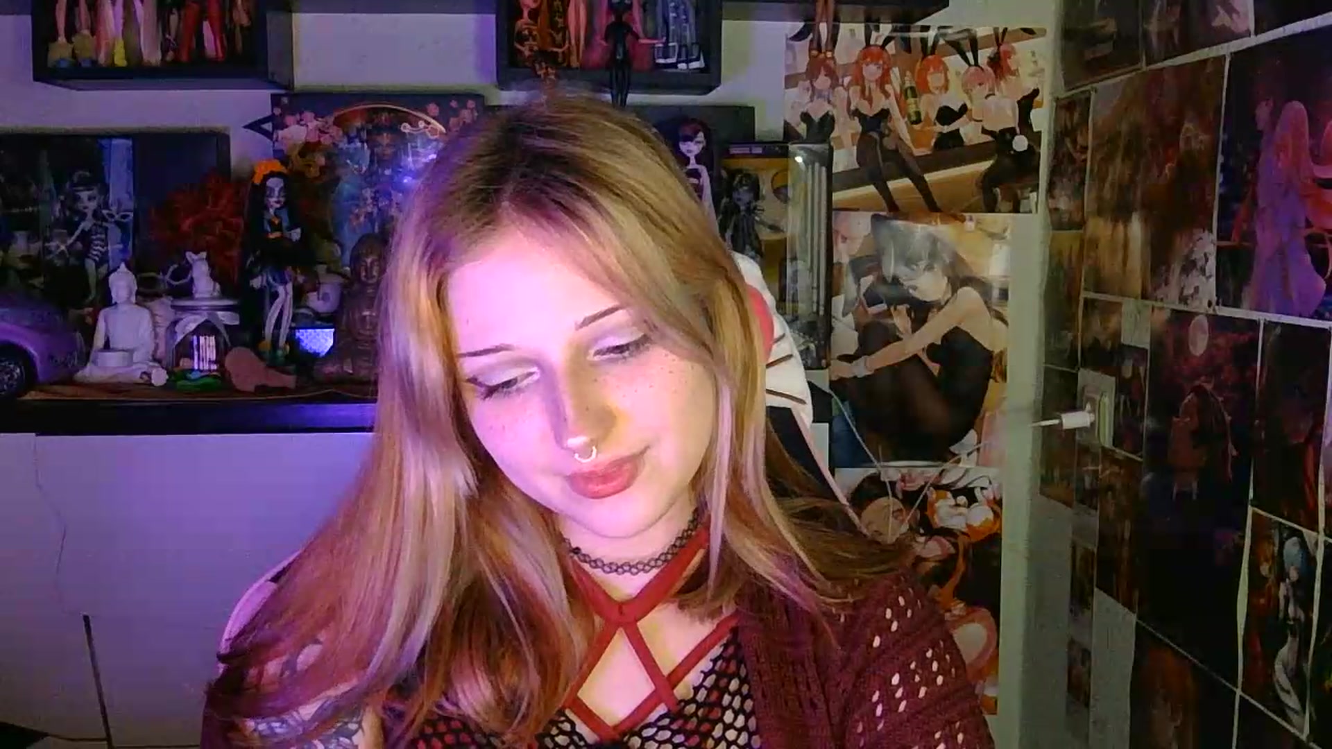 Gallery image thumbnail from VladaMoon's myfreecams stream on, 05/30/2026, 21:31 image 12 of 20