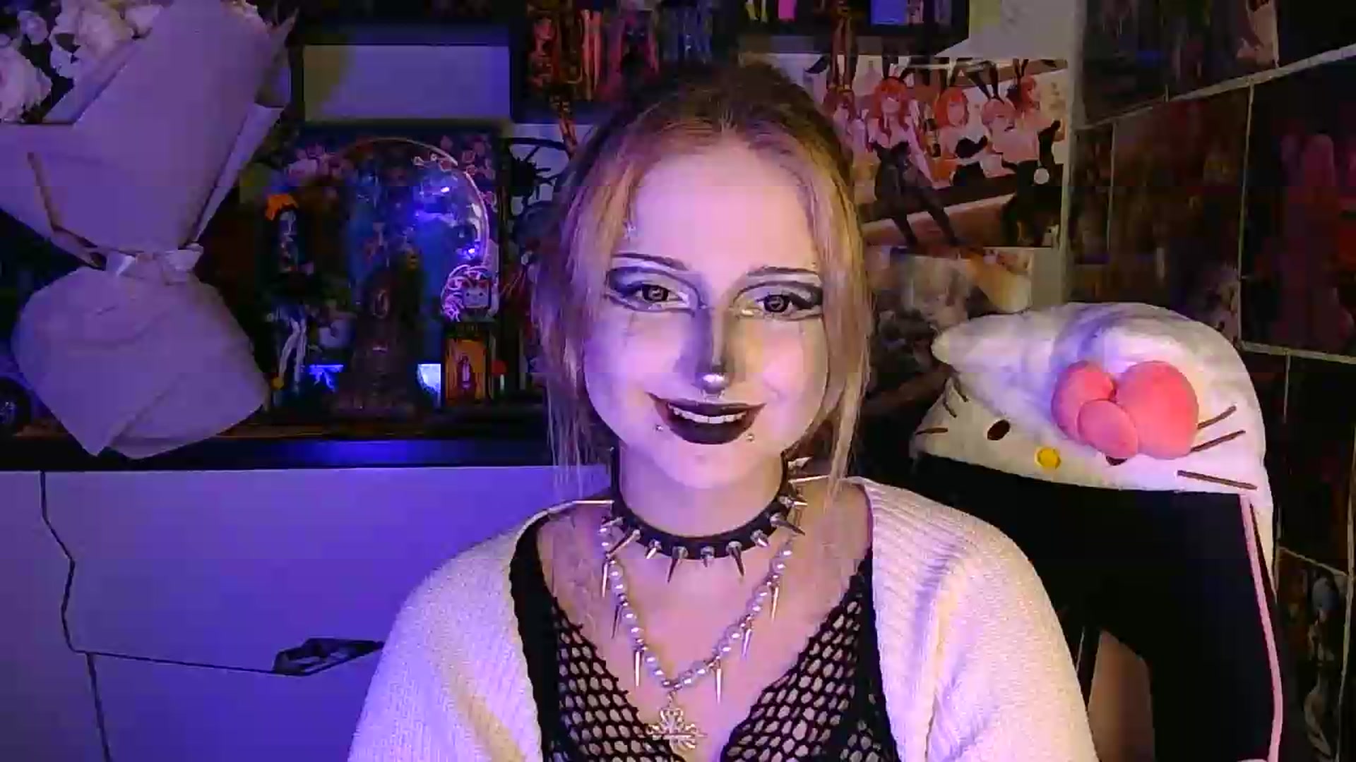 Gallery image thumbnail from VladaMoon's myfreecams stream on, 05/31/2026, 22:08 image 10 of 20