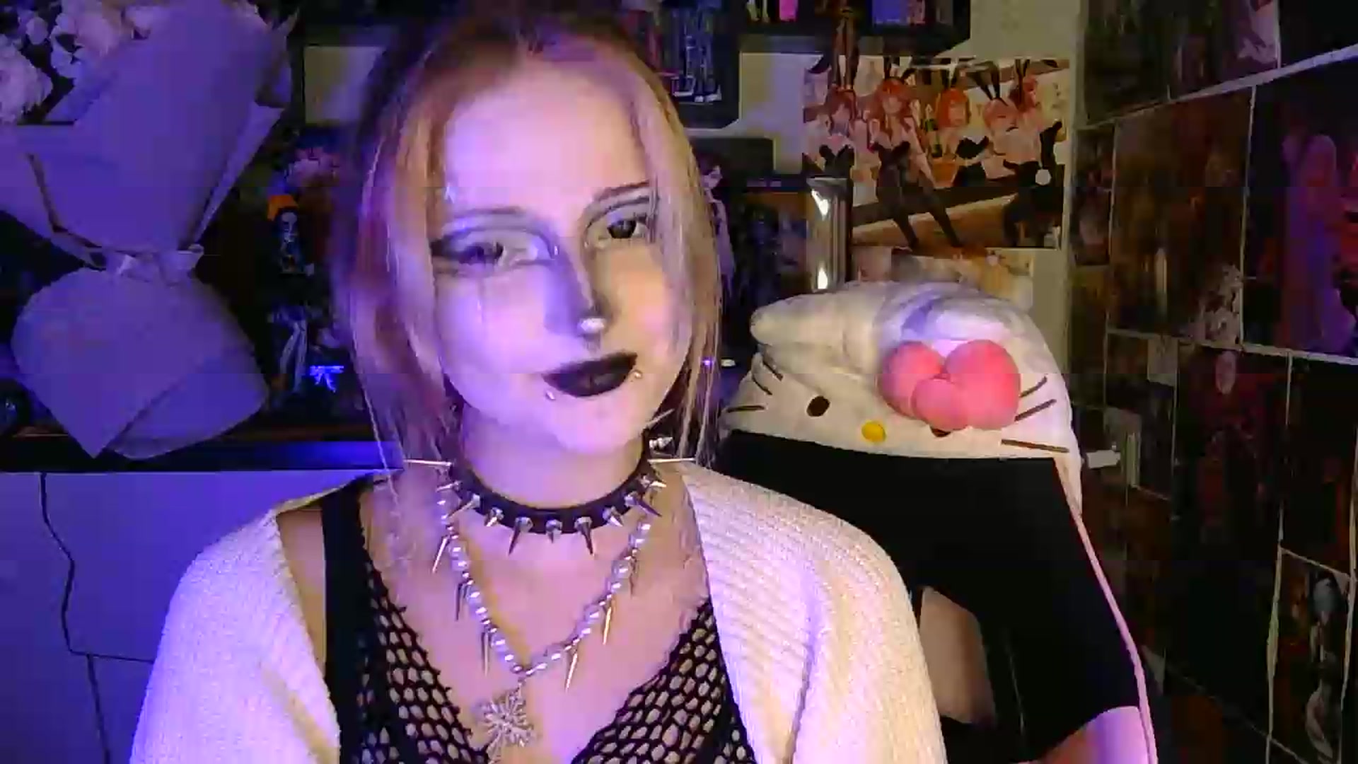 Gallery image thumbnail from VladaMoon's myfreecams stream on, 05/31/2026, 22:08 image 8 of 20