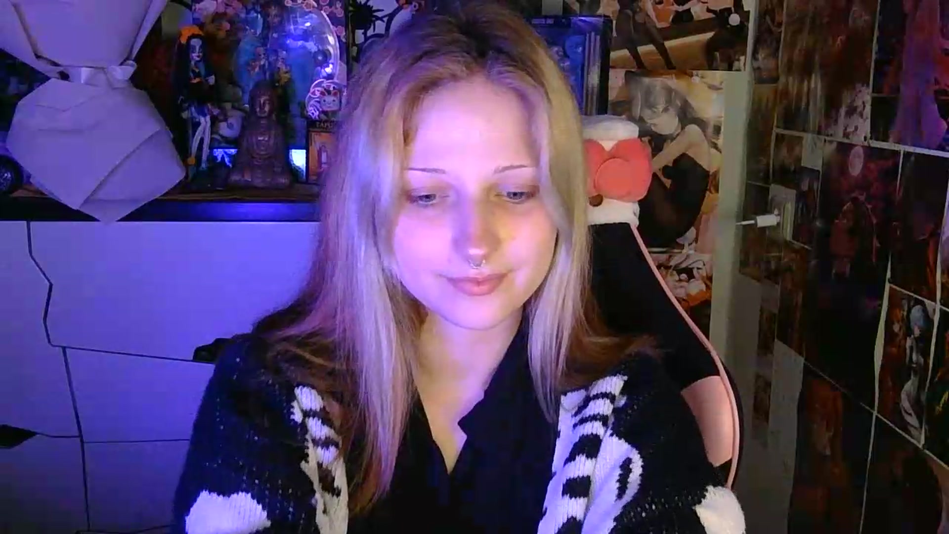 Gallery image thumbnail from VladaMoon's myfreecams stream on, 06/05/2026, 21:11 image 11 of 20