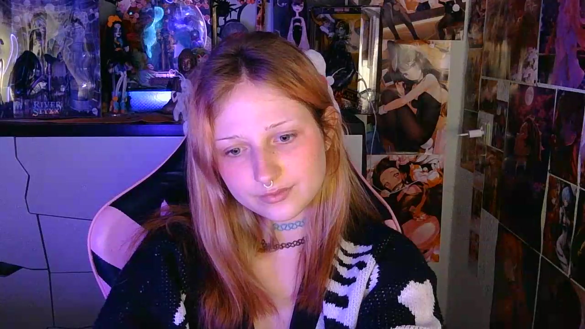 Gallery image thumbnail from VladaMoon's myfreecams stream on, 06/18/2026, 20:13 image 10 of 20