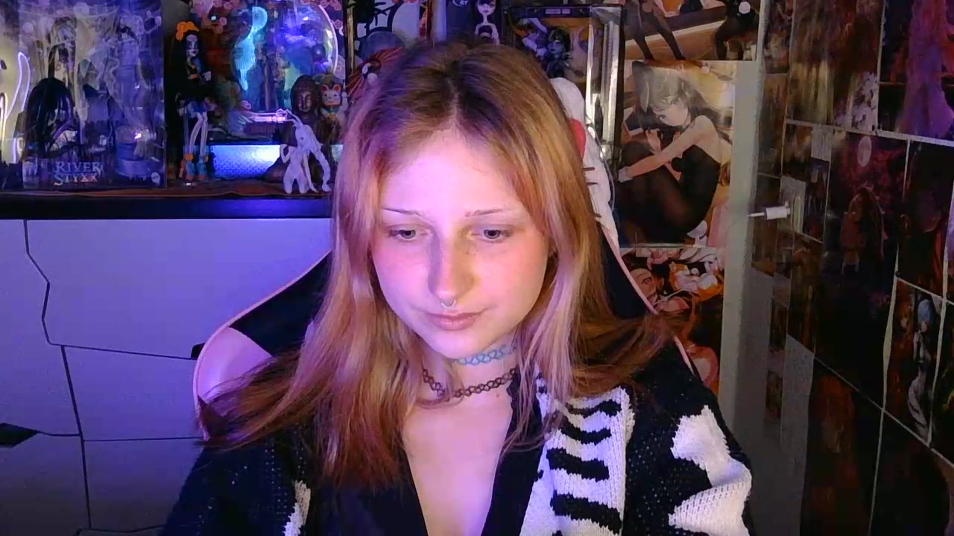 Gallery image thumbnail from VladaMoon's myfreecams stream on, 06/18/2026, 20:13 image 11 of 20