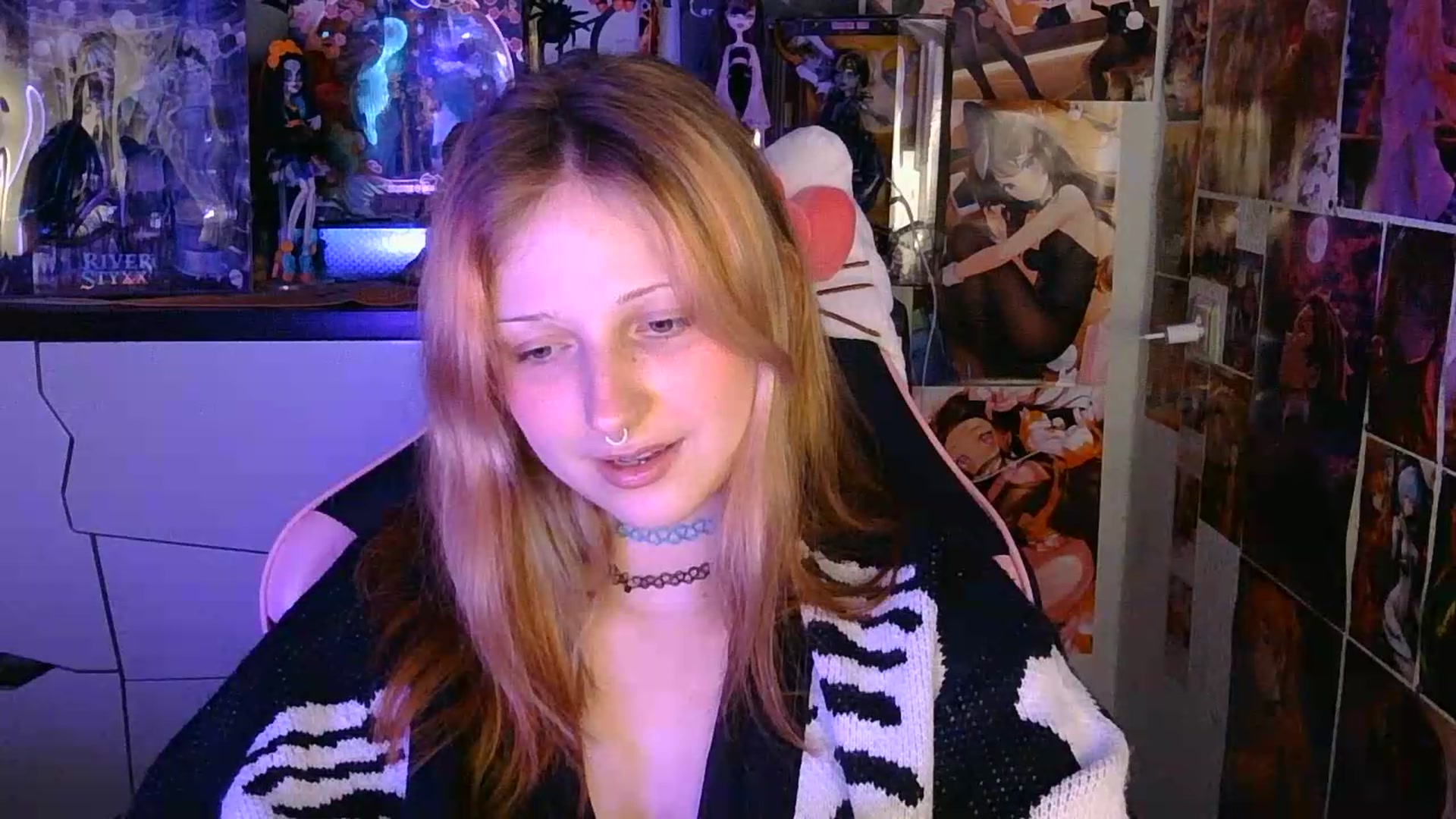Gallery image thumbnail from VladaMoon's myfreecams stream on, 06/18/2026, 20:13 image 2 of 20