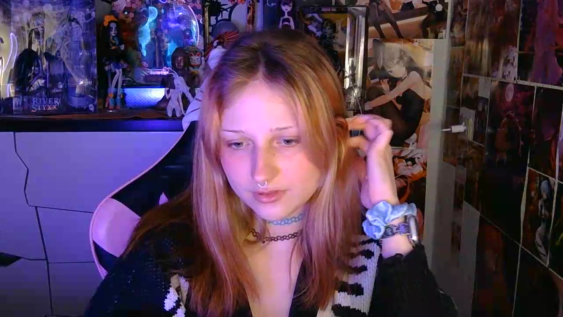 Gallery image thumbnail from VladaMoon's myfreecams stream on, 06/18/2026, 20:13 image 9 of 20